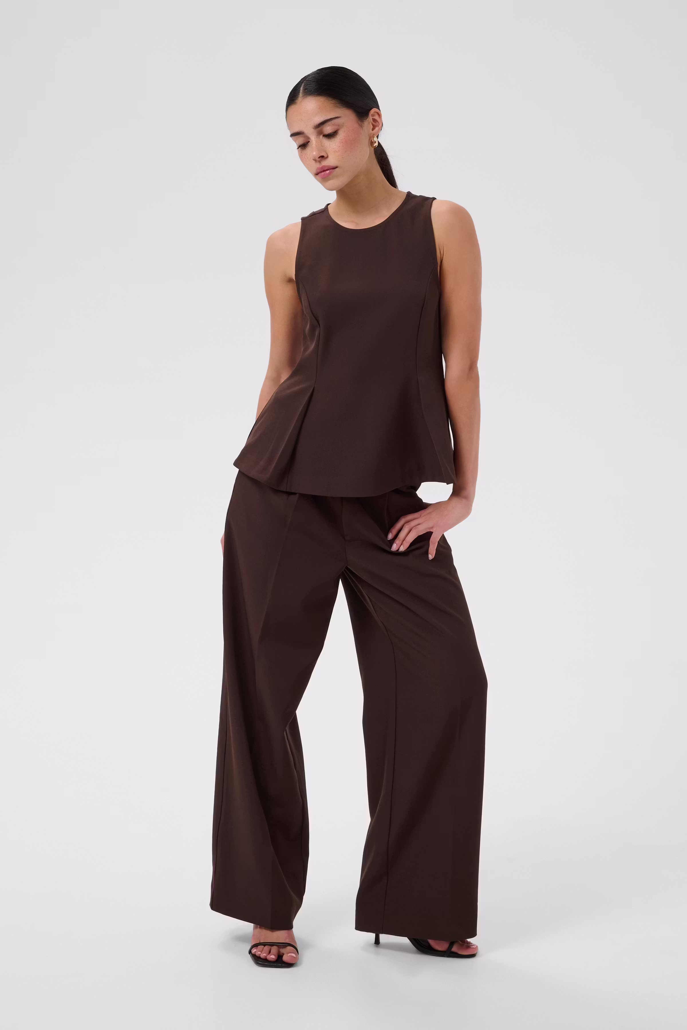KAlima Broek LOOKBOOK FRONT 10511797-190915