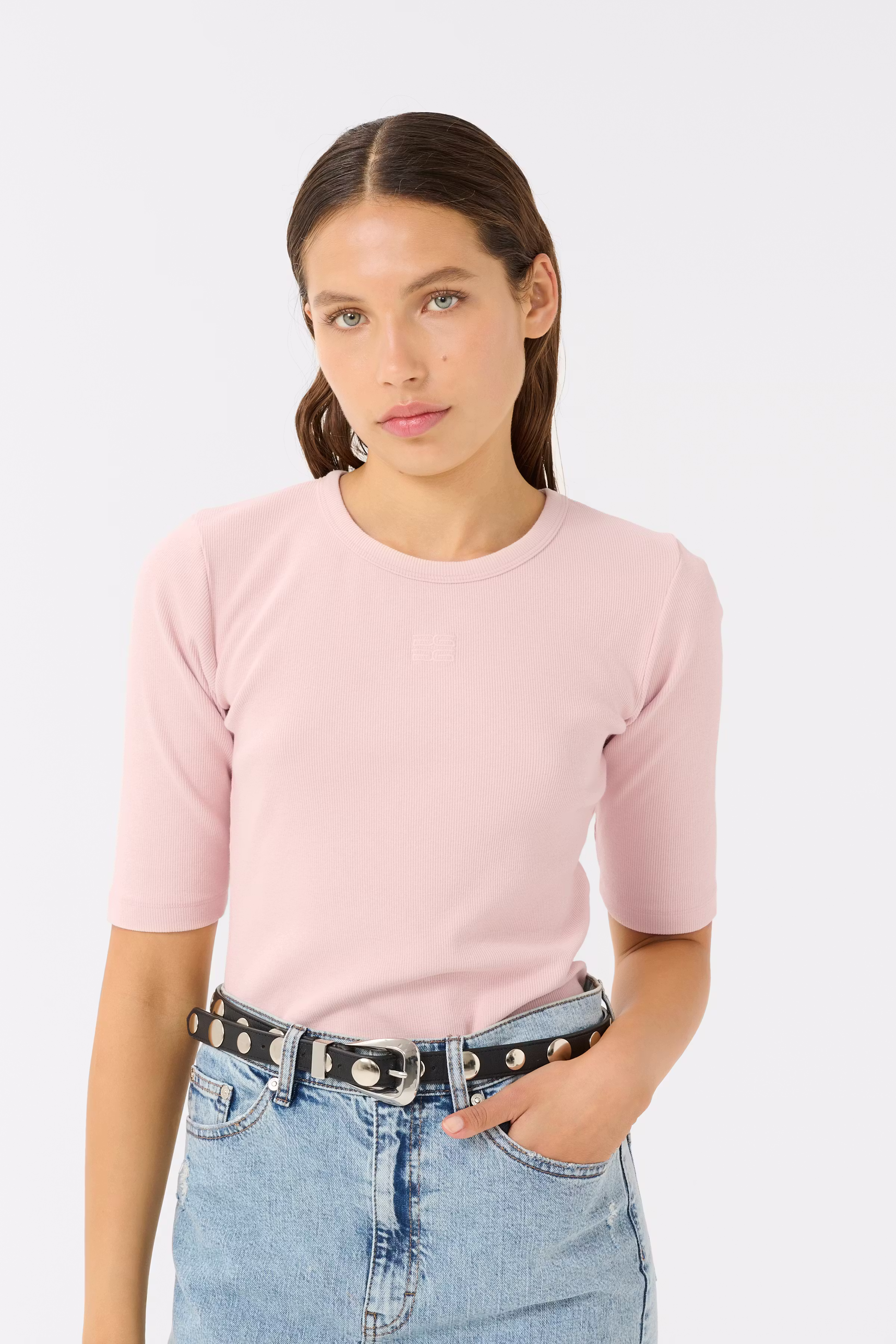 GZdrew Top LOOKBOOK FRONT 10910366-107860