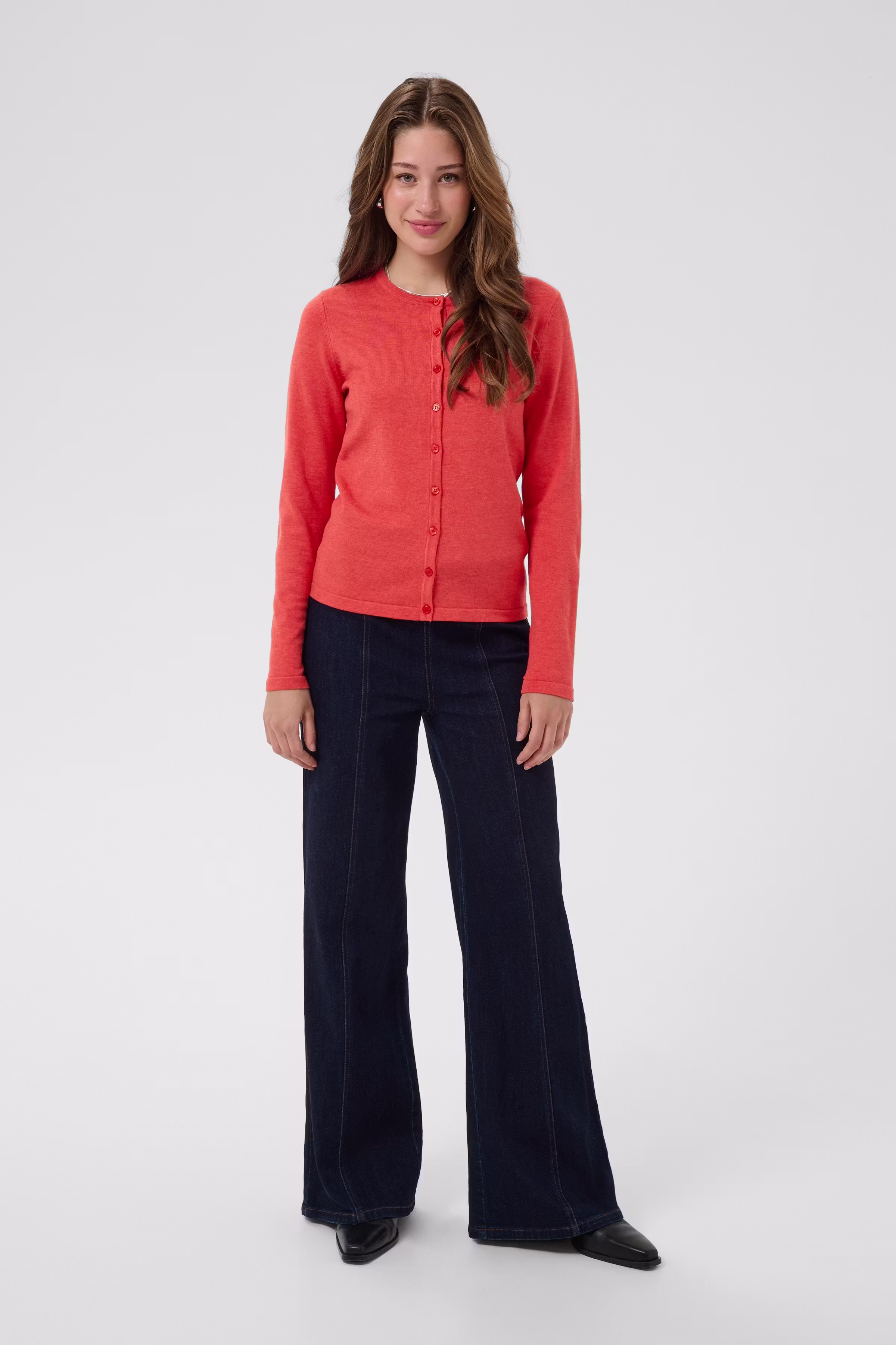 A8661, Cardigan LOOKBOOK FRONT 30500005-1714561