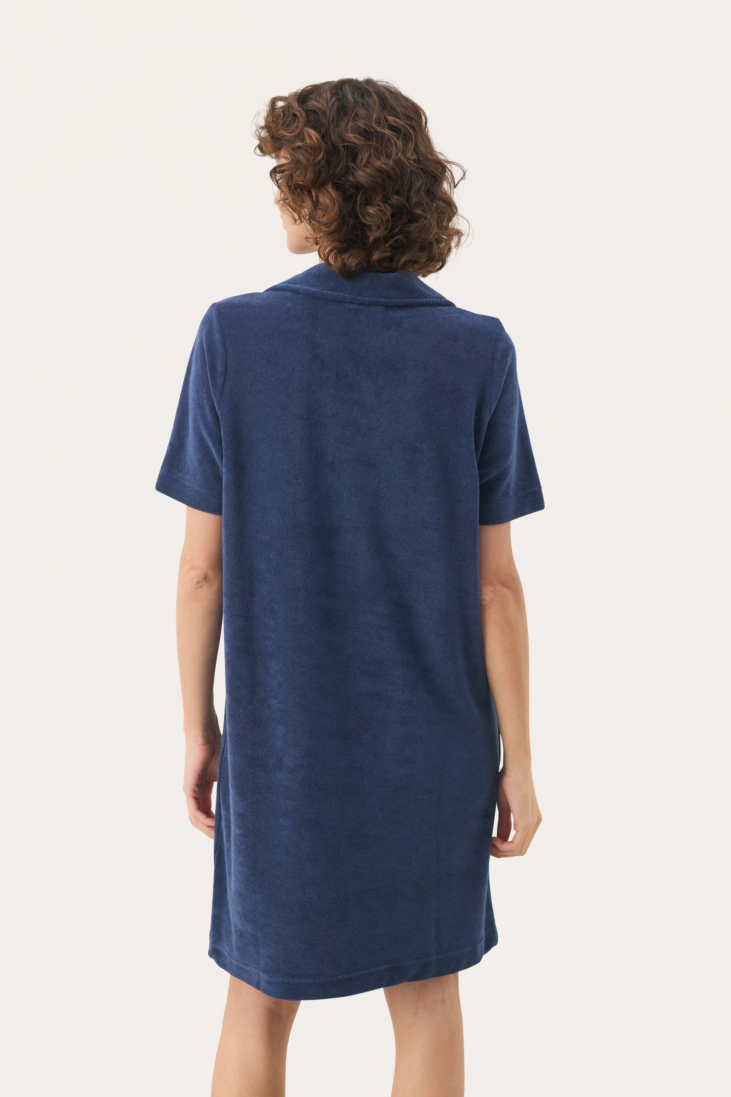 RosittaPW Dress LOOKBOOK BACK 30309676-193934