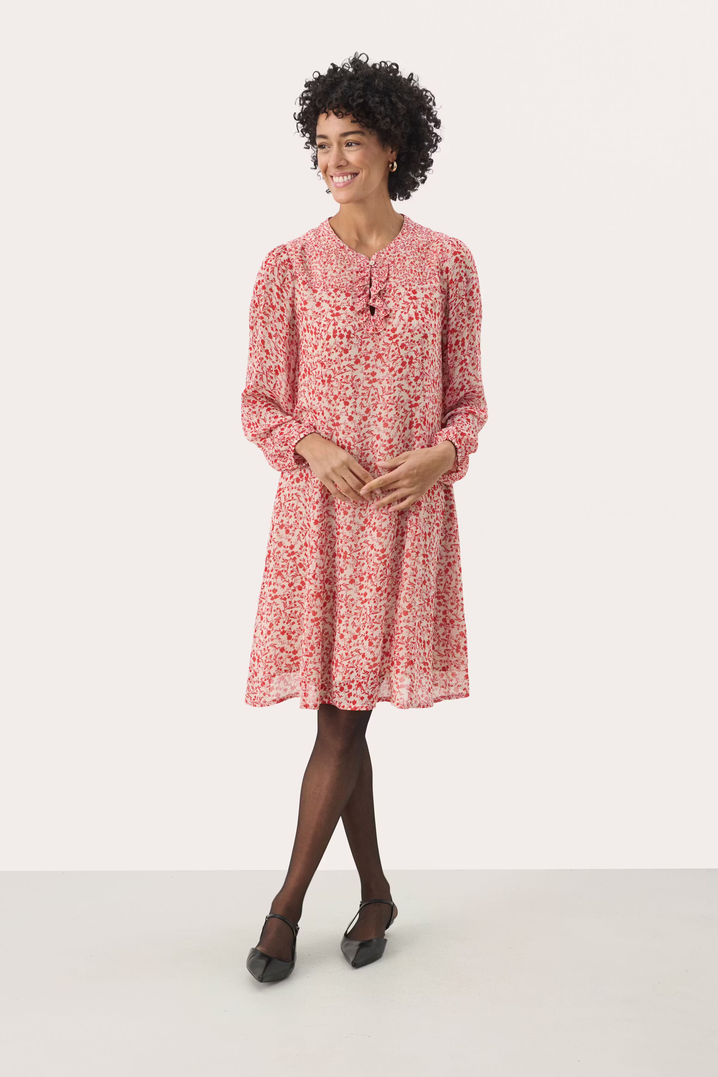 PiyannaPW Kjole LOOKBOOK FRONT 30309303-303408