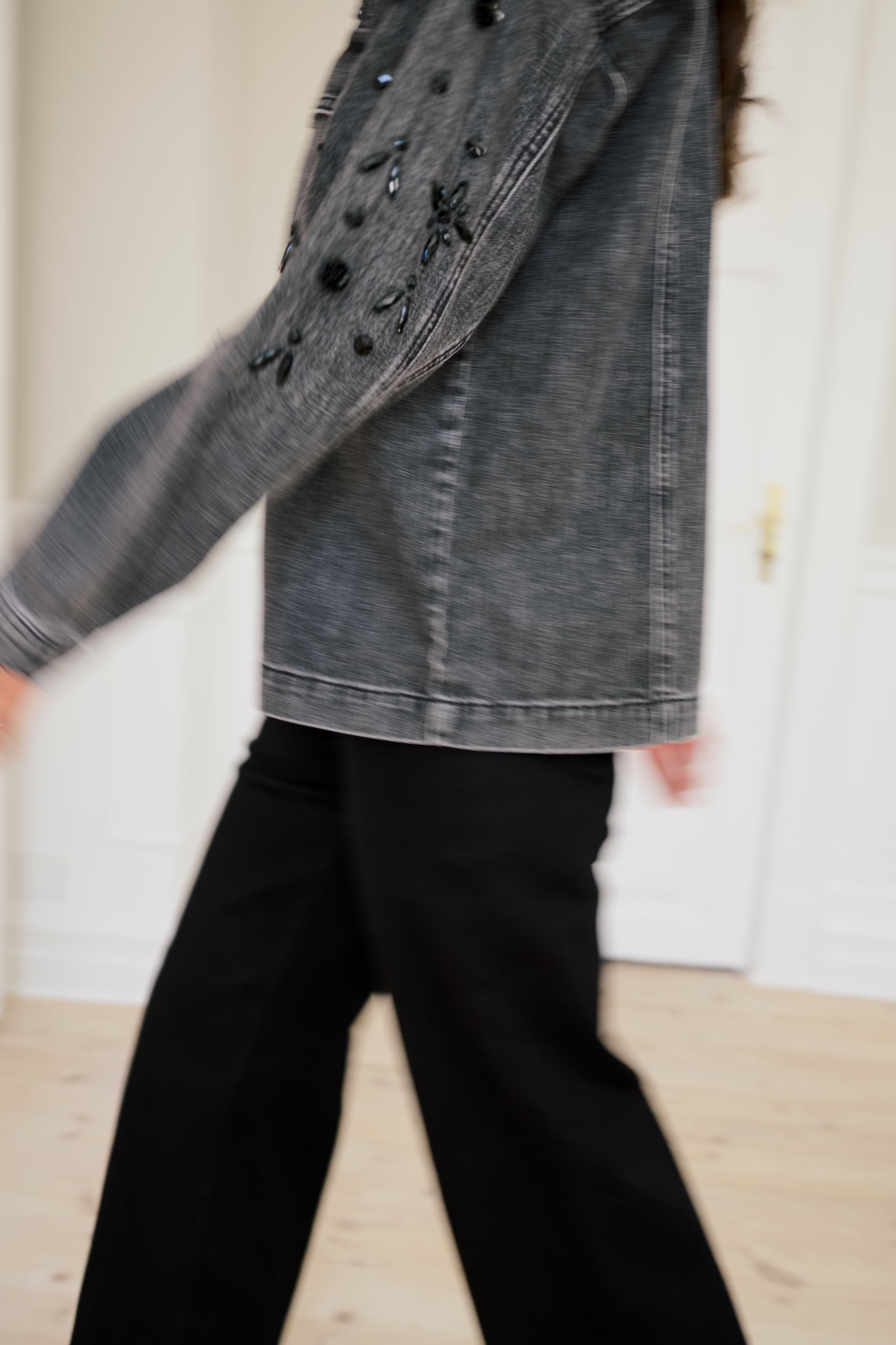 KAbrook Jeans LOCATION NONE 10510722-100121