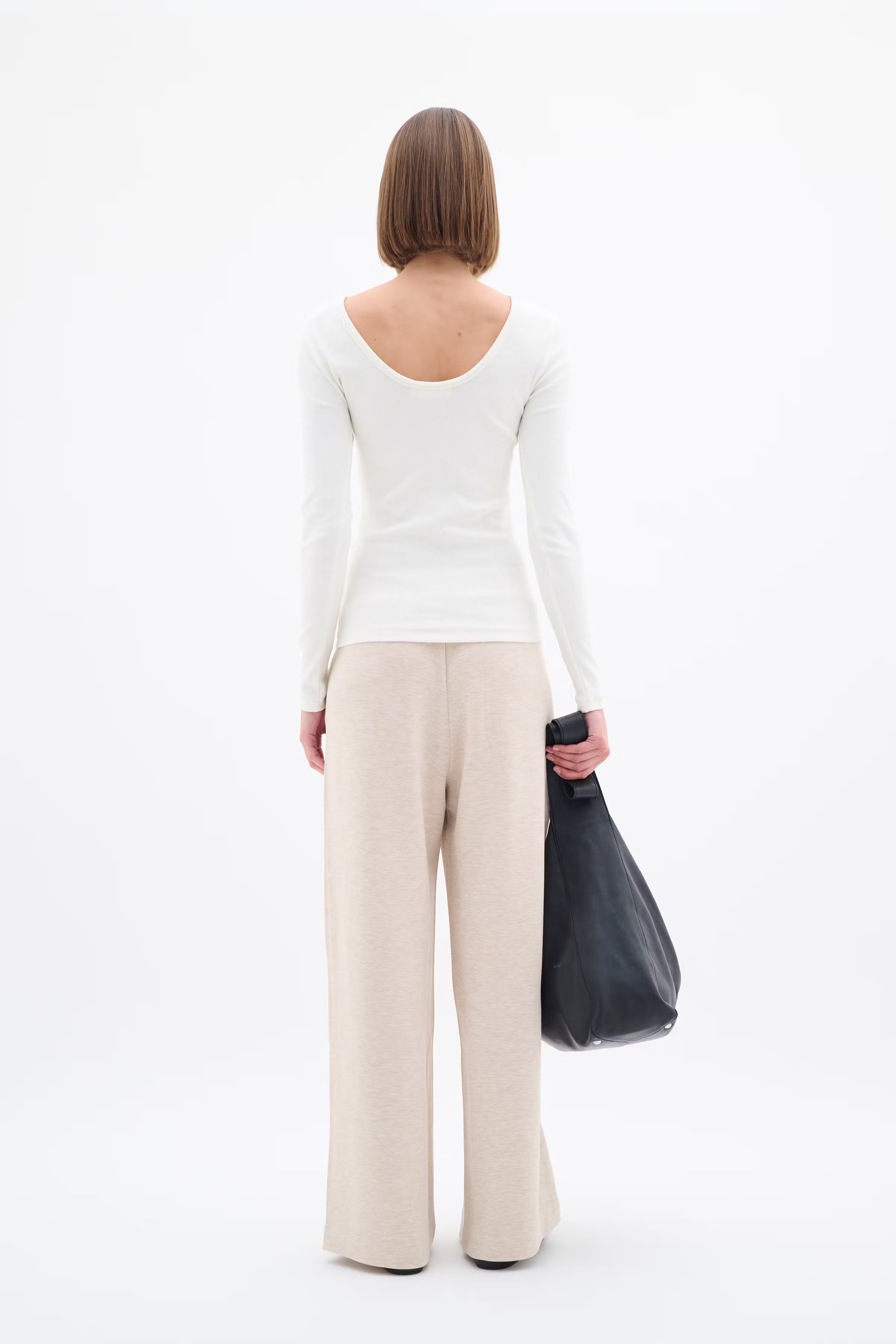 RovinaIW T-shirt LOOKBOOK BACK 30110349-110701