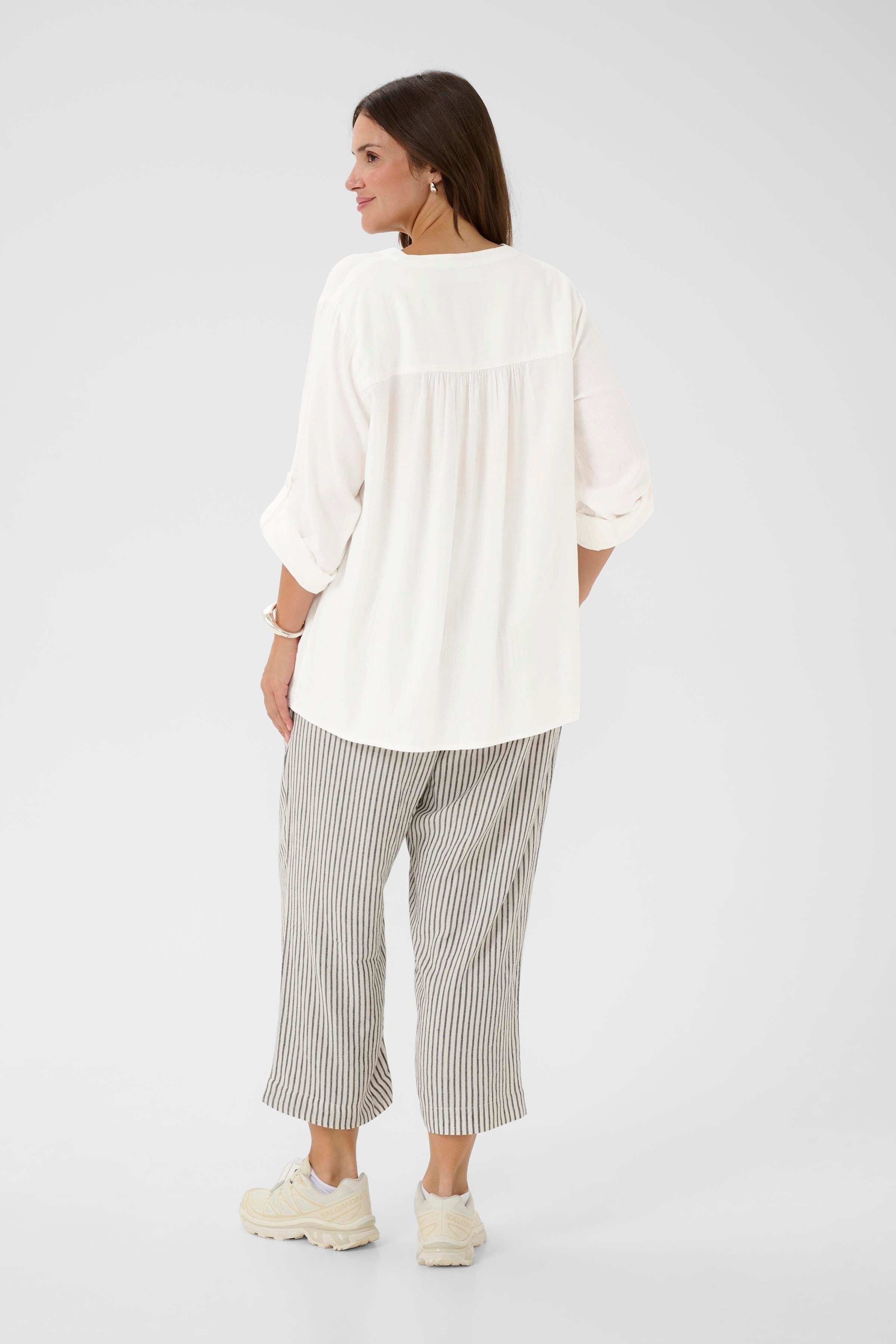 KCmille Linen Blouse LOOKBOOK BACK 10582215-110602