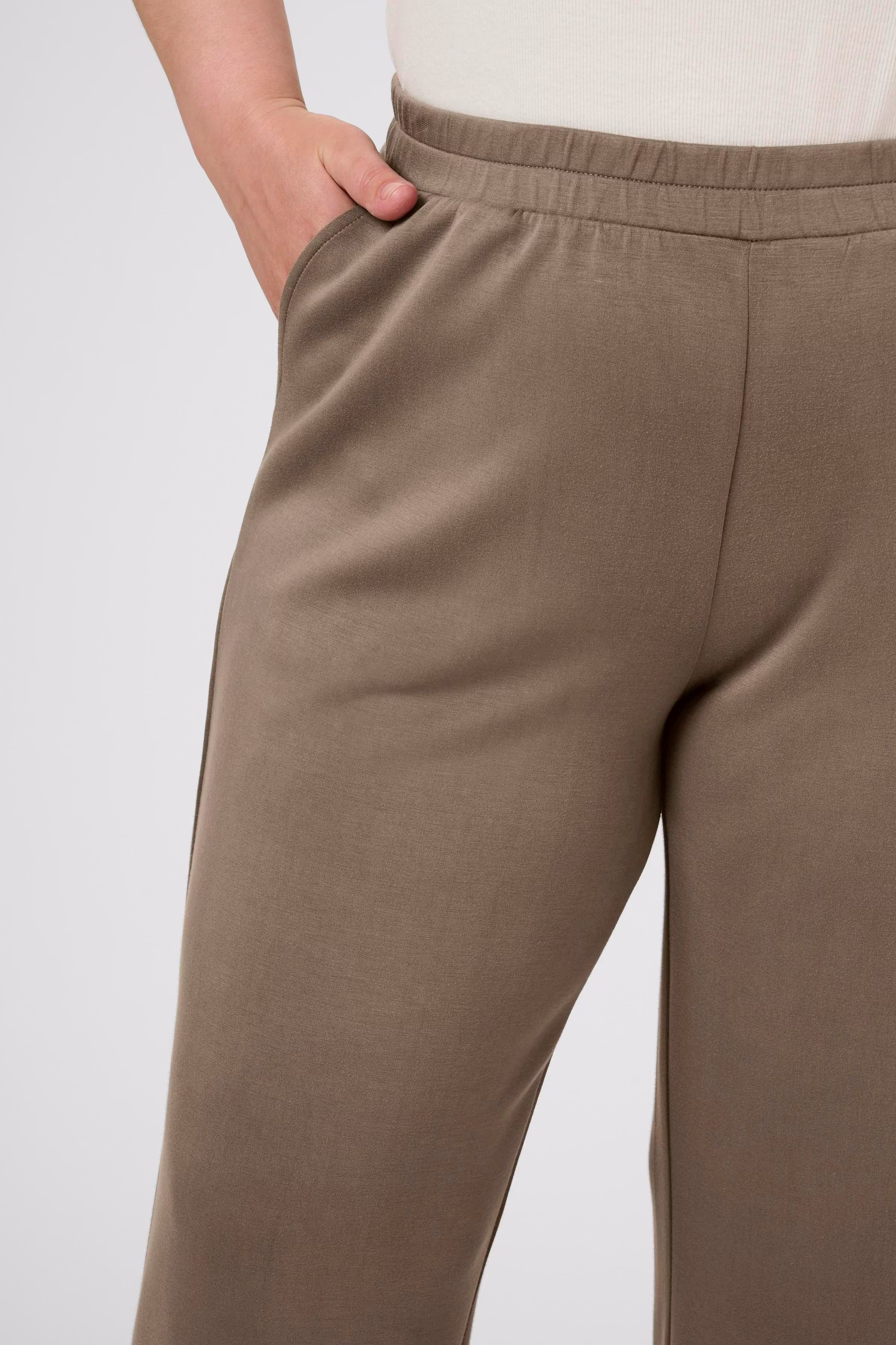 KCannita Trousers LOOKBOOK DETAIL 10583797-190808