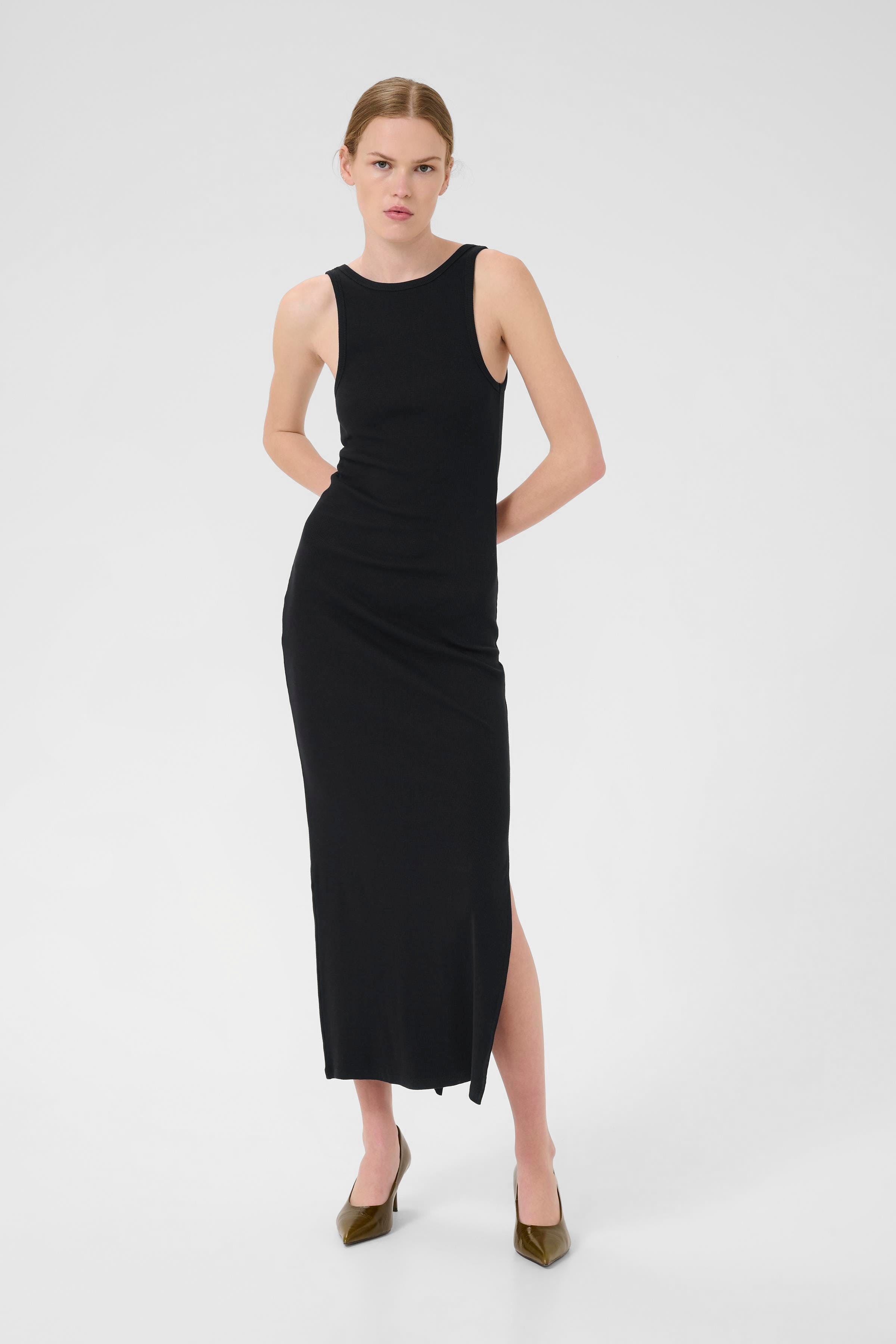 DrewGZ Dress LOOKBOOK FRONT 10908733-100017