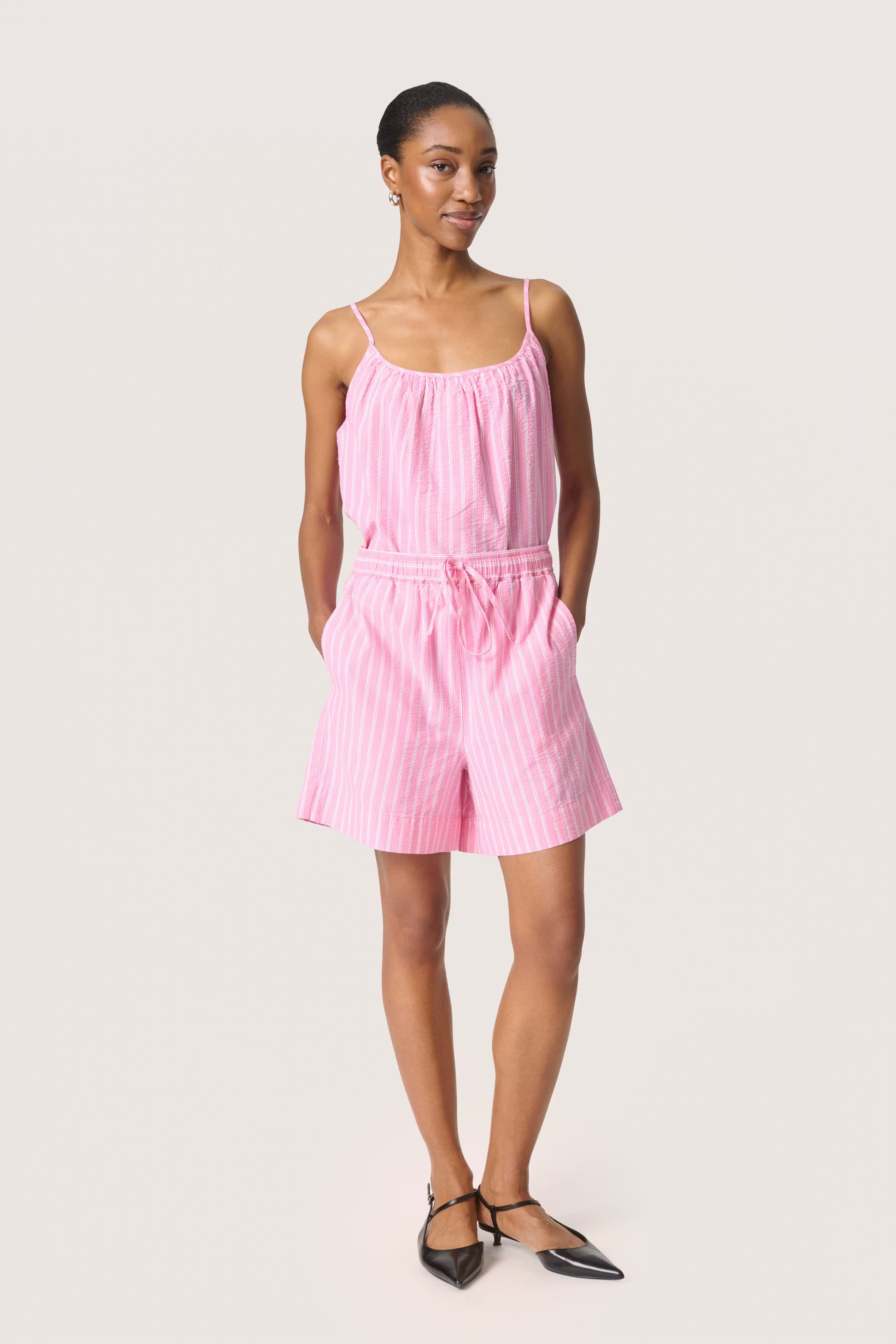 SLAnvitte Shorts LOOKBOOK FRONT 30408470-304062