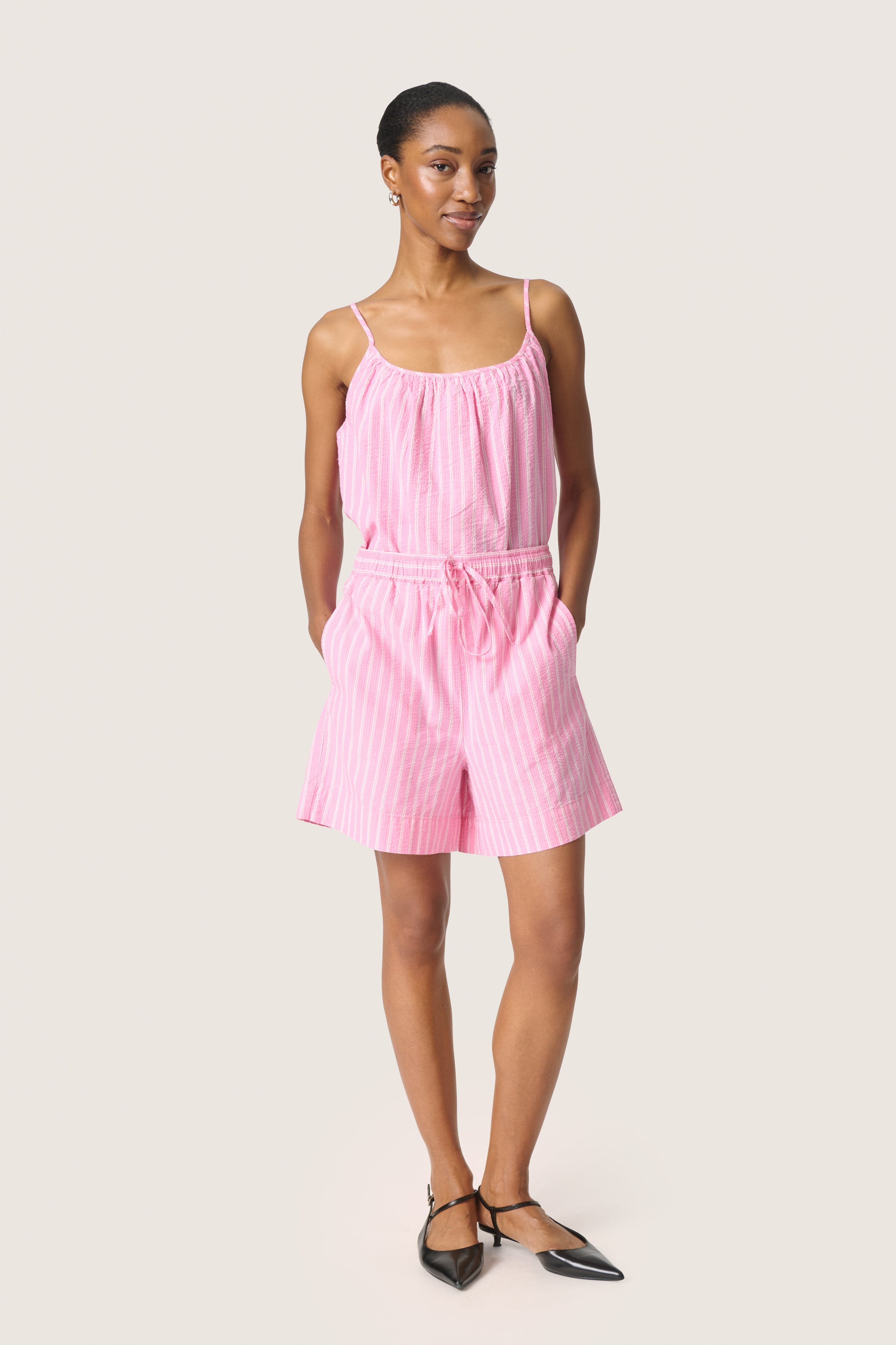 SLAnvitte Shorts LOOKBOOK FRONT 30408470-304062