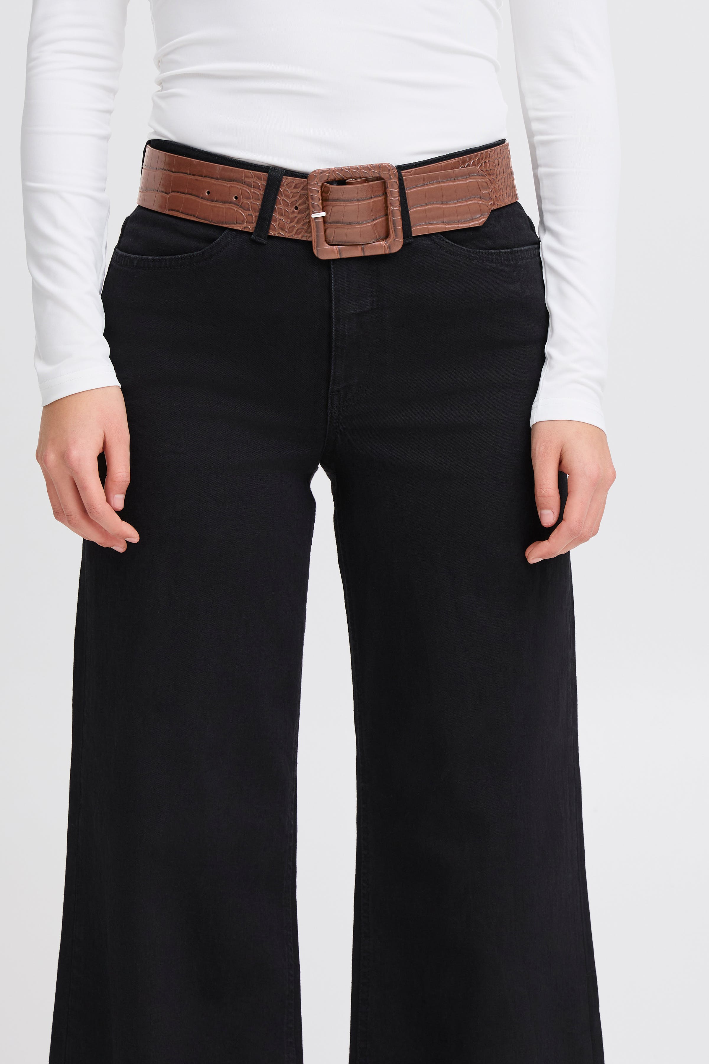 IAMILA Belte LOOKBOOK DETAIL 20122743-181142