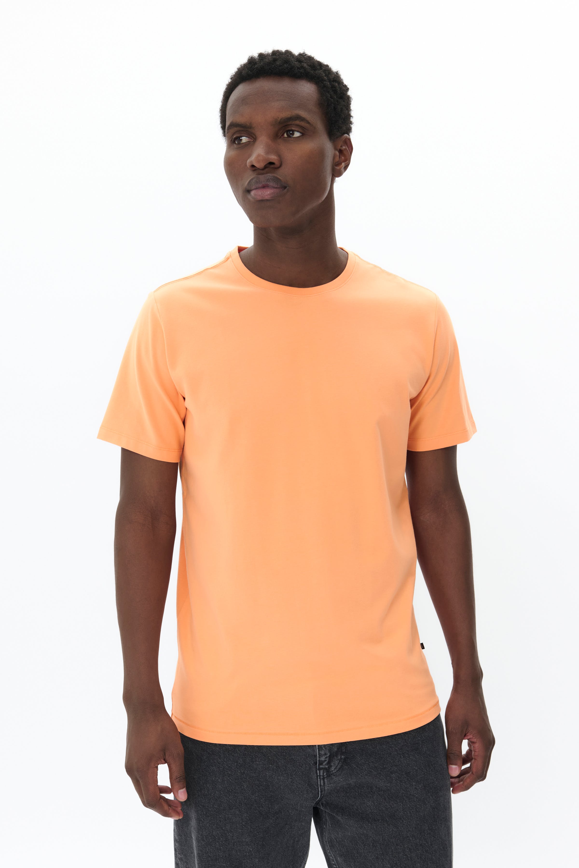 Jermalink T-shirt LOOKBOOK FRONT 30200604-151334