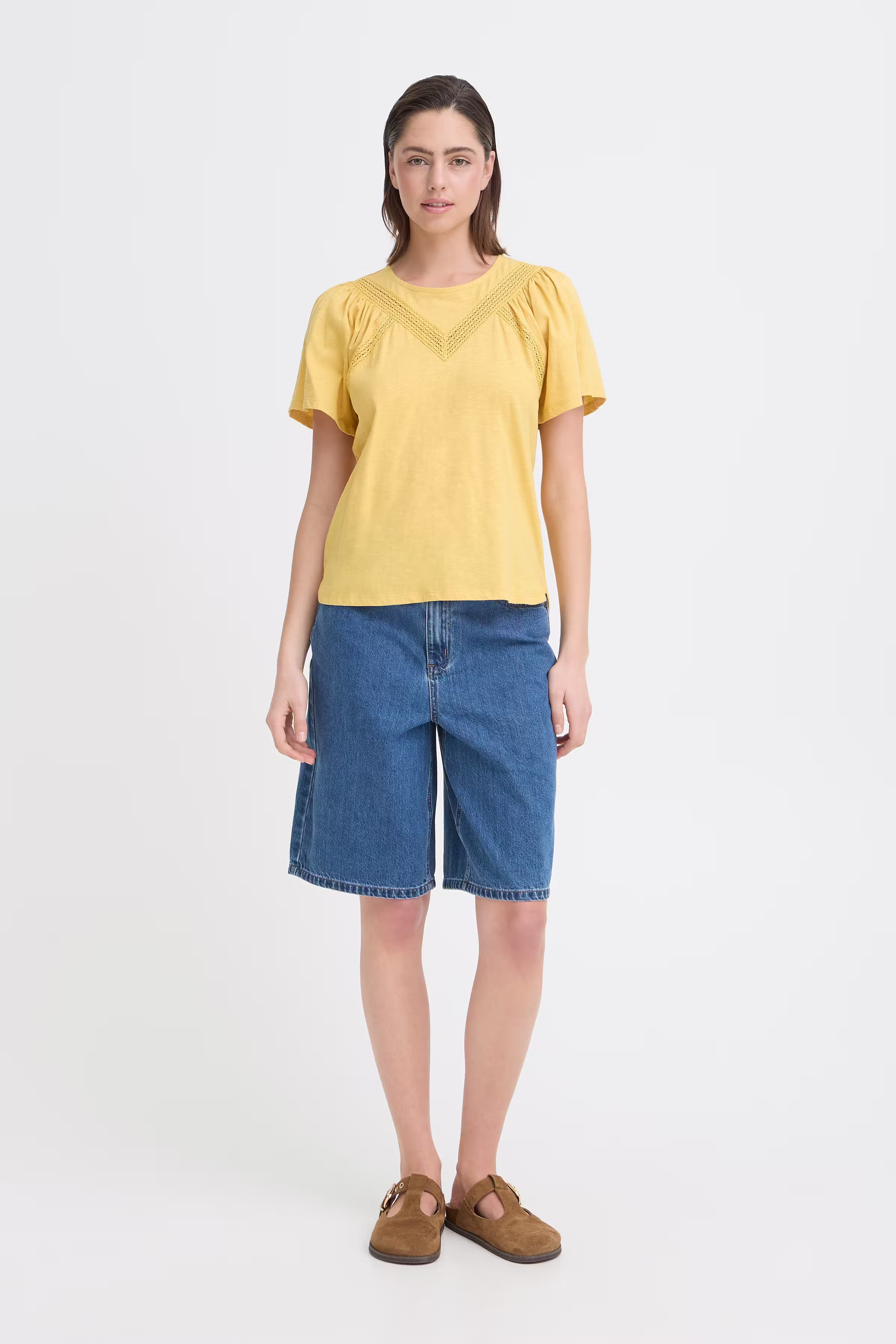 PZBIANCA T-shirt LOOKBOOK FRONT 50210412-141036