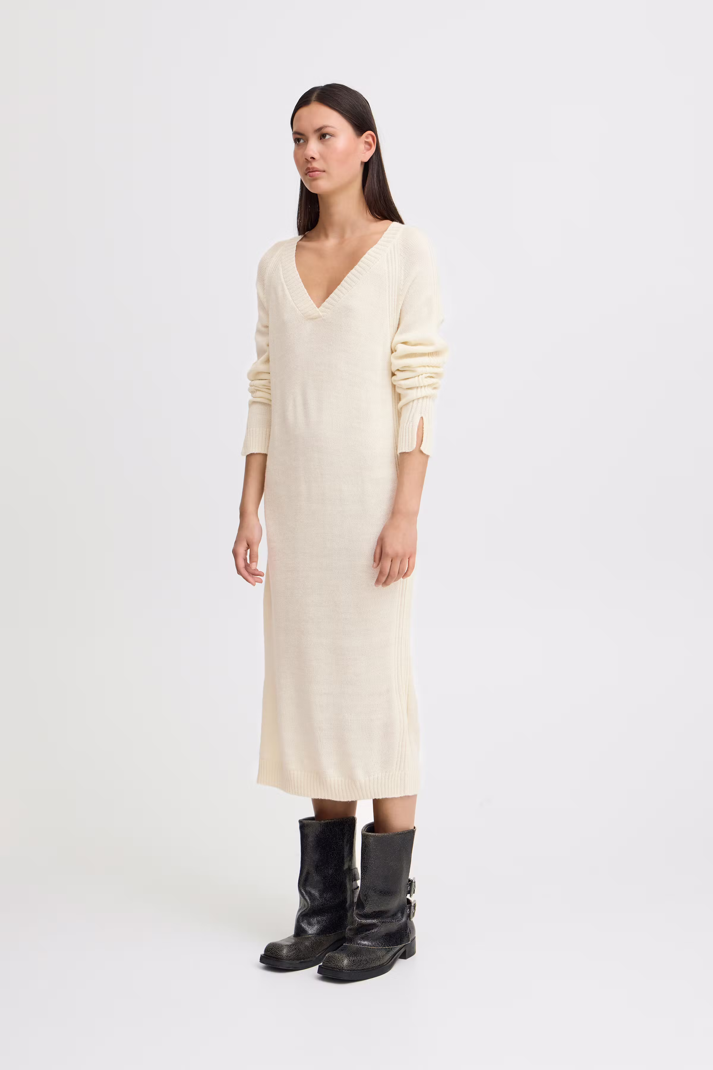 IHNOVO Robe LOOKBOOK FRONT 20121489-124301