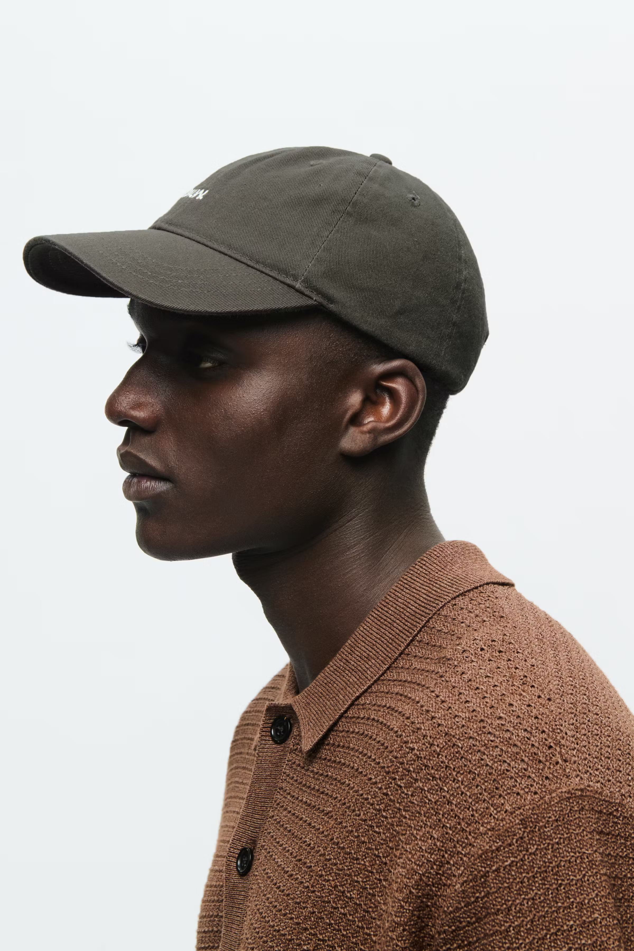 WWLow Cap LOOKBOOK DETAIL 30251367-193910