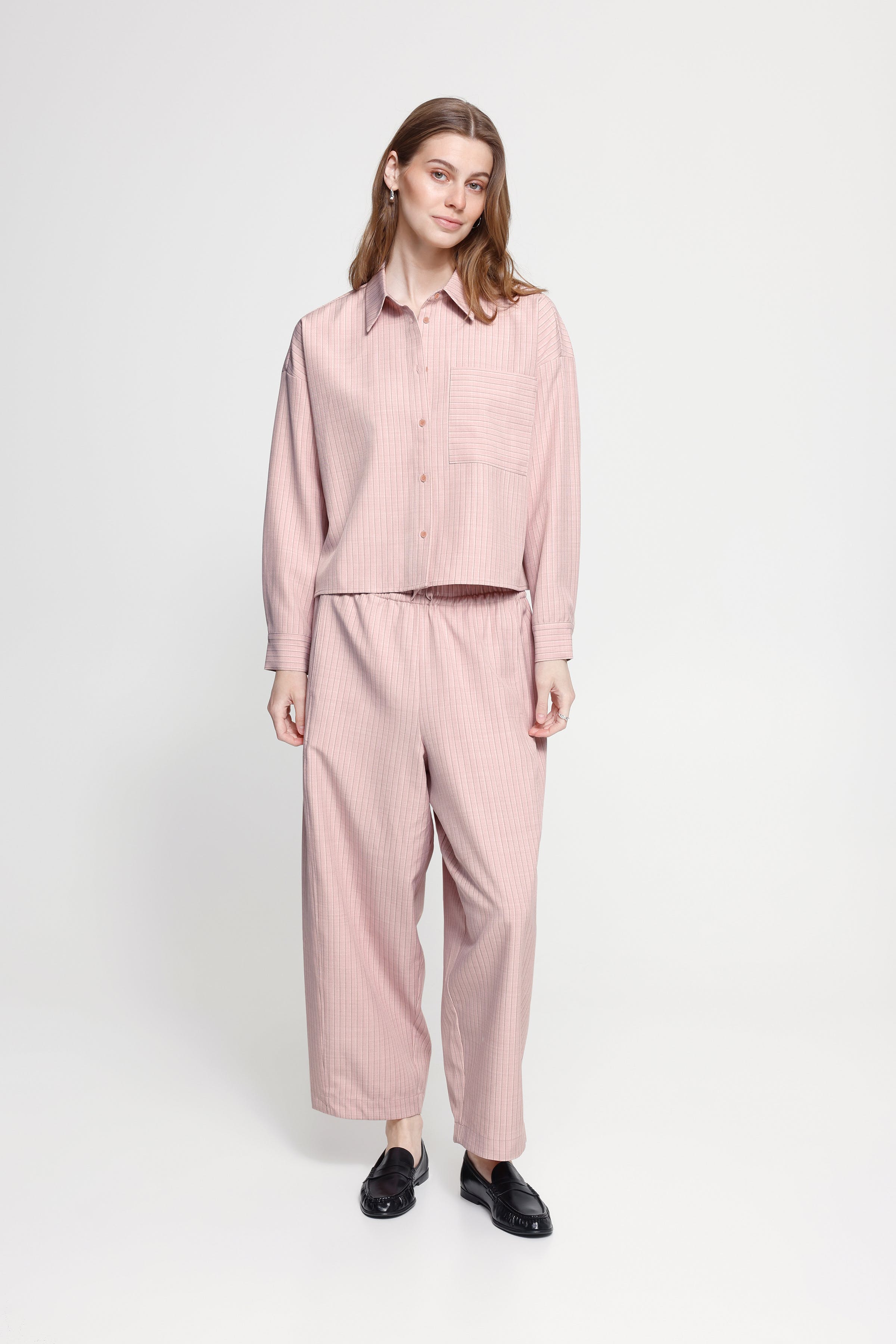 IXTRINE skjorte LOOKBOOK FRONT 20123489-141508