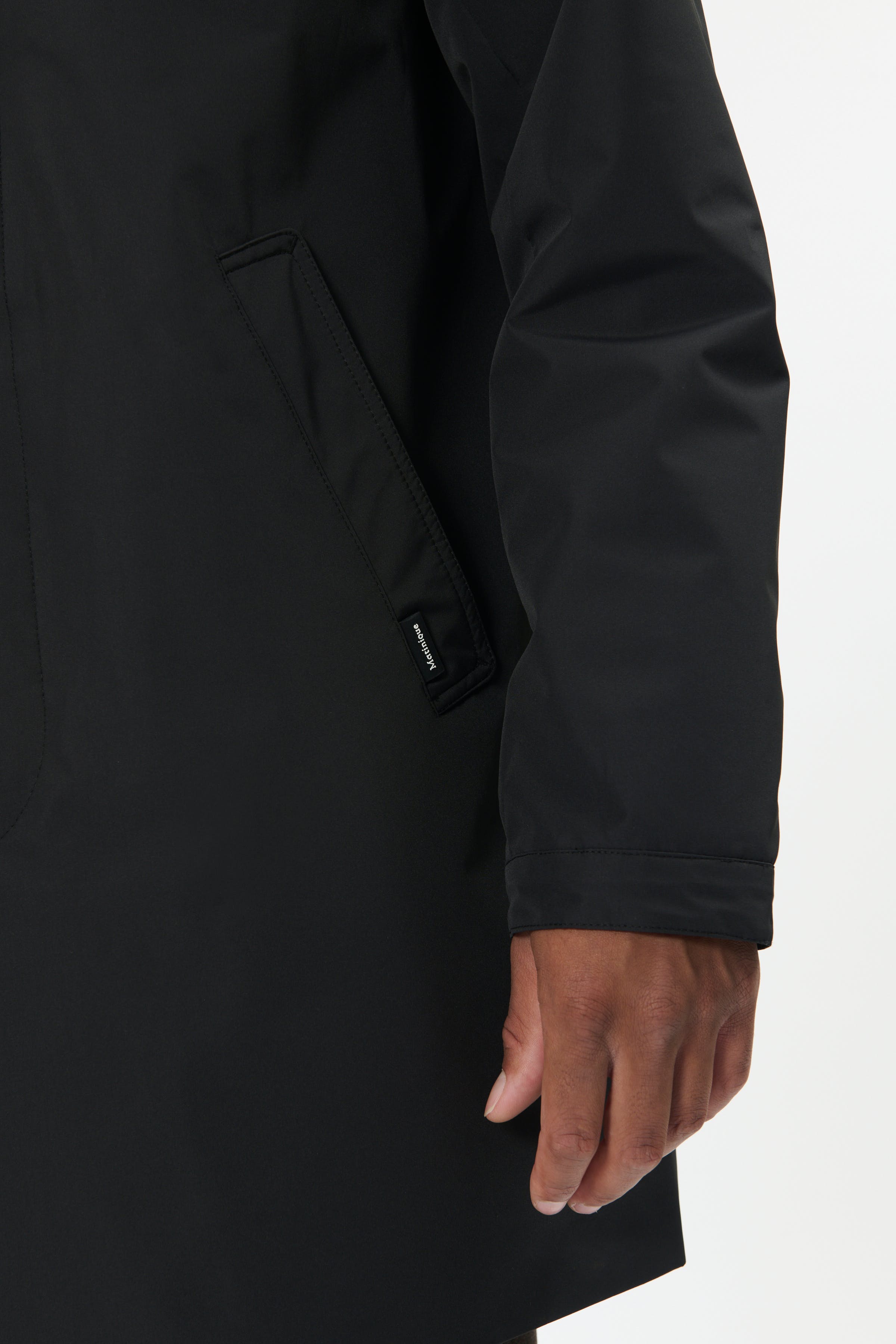 MAmiles Coat LOOKBOOK DETAIL 30204455-20050