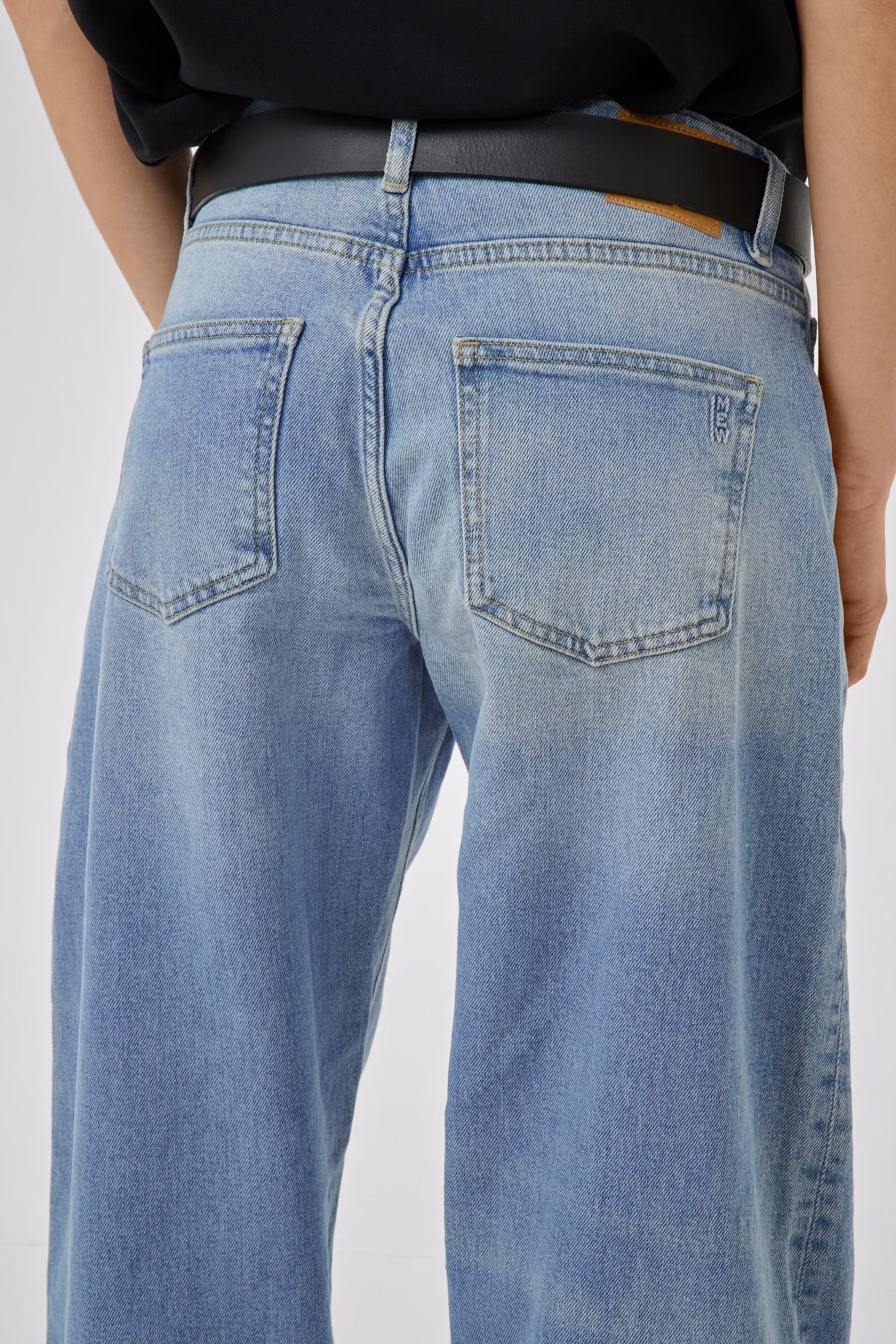 BalooMW Barrel Jeans LOOKBOOK DETAIL 10705092-100045