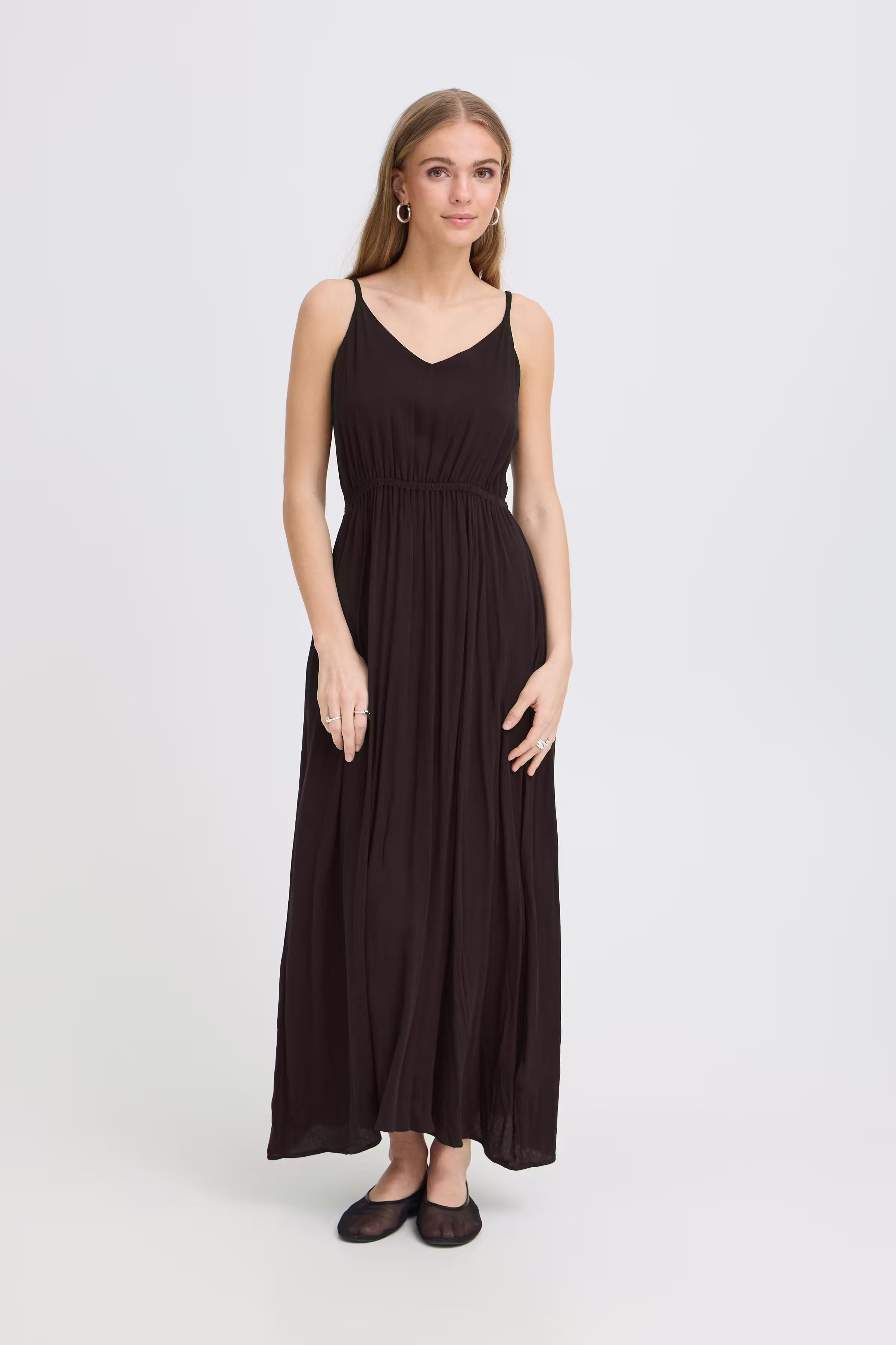 Kjole LOOKBOOK FRONT 20122962-194008