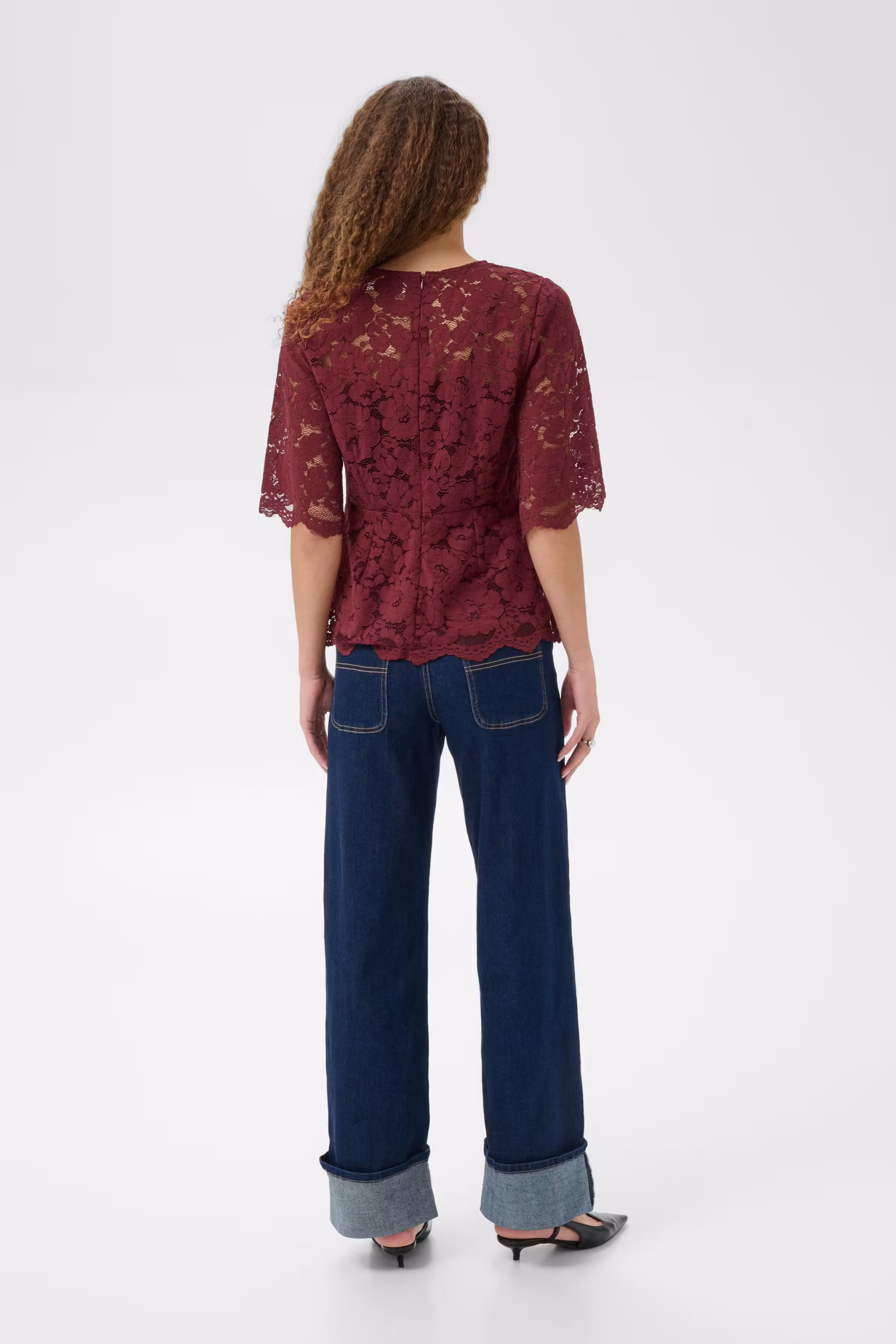 KAsita Spitzenbluse LOOKBOOK BACK 10512416-191525