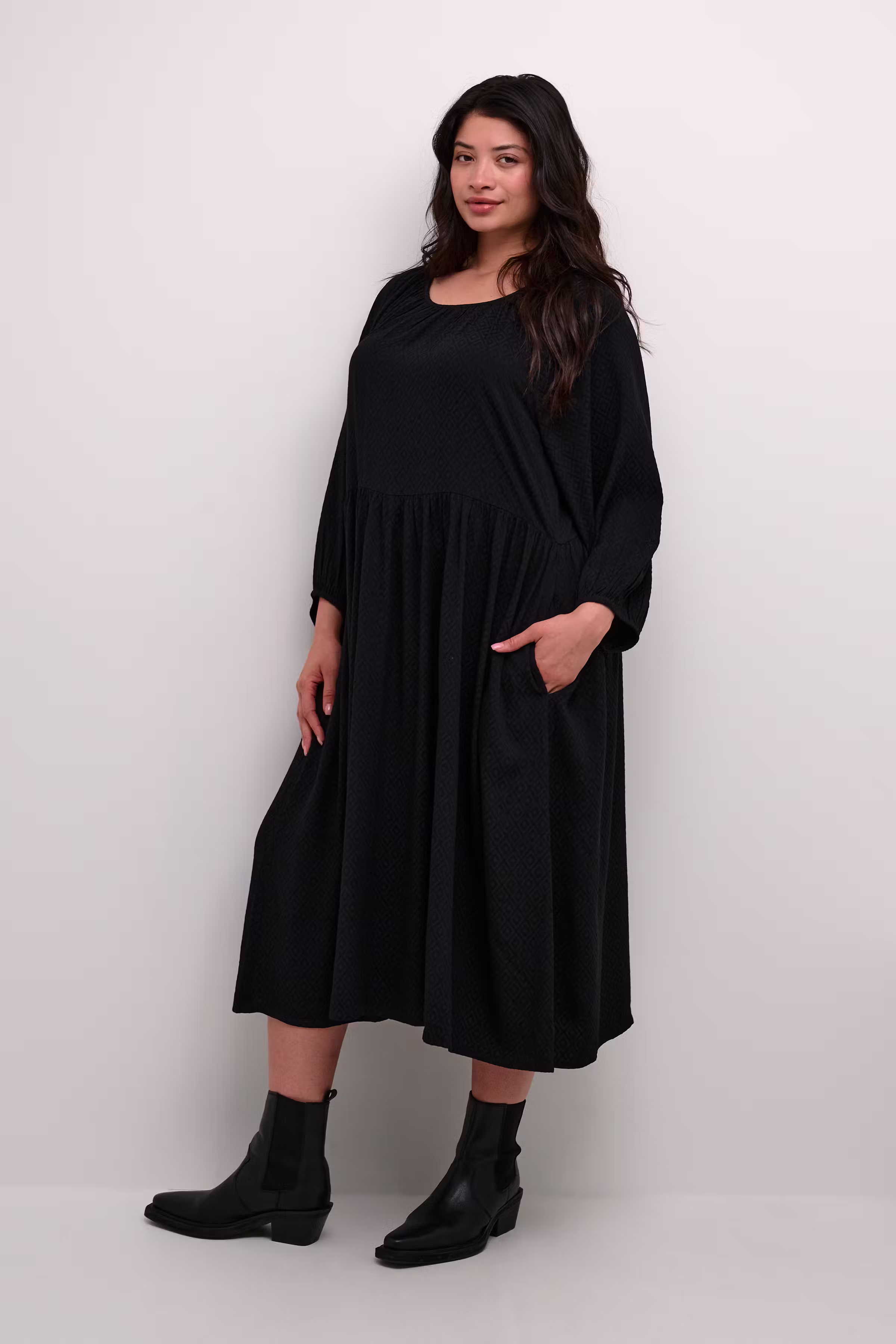 KCcatrina Jurk LOOKBOOK FRONT 10582932-100121