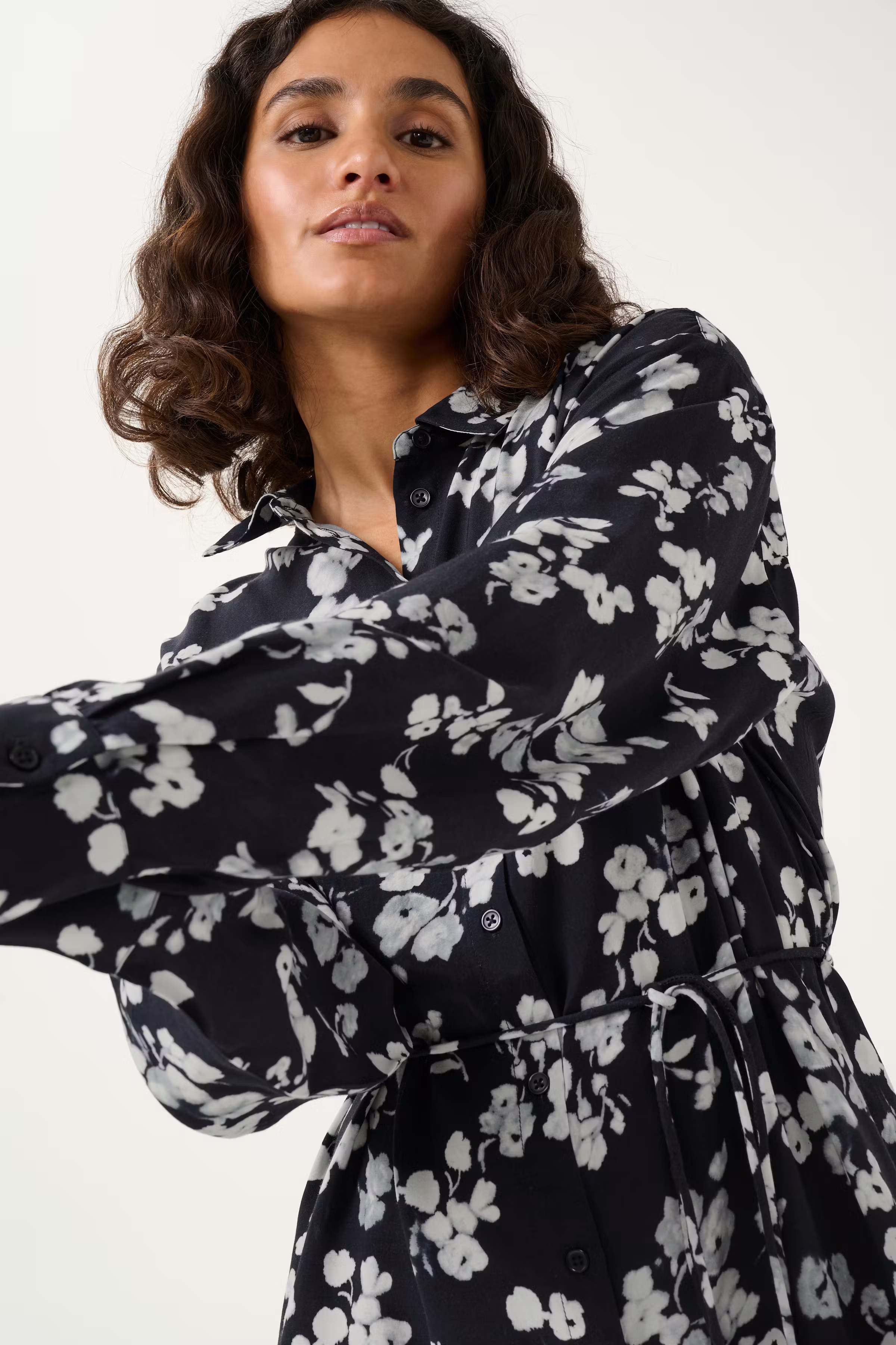 KAalice Kjole LOOKBOOK DETAIL 10509401-106800