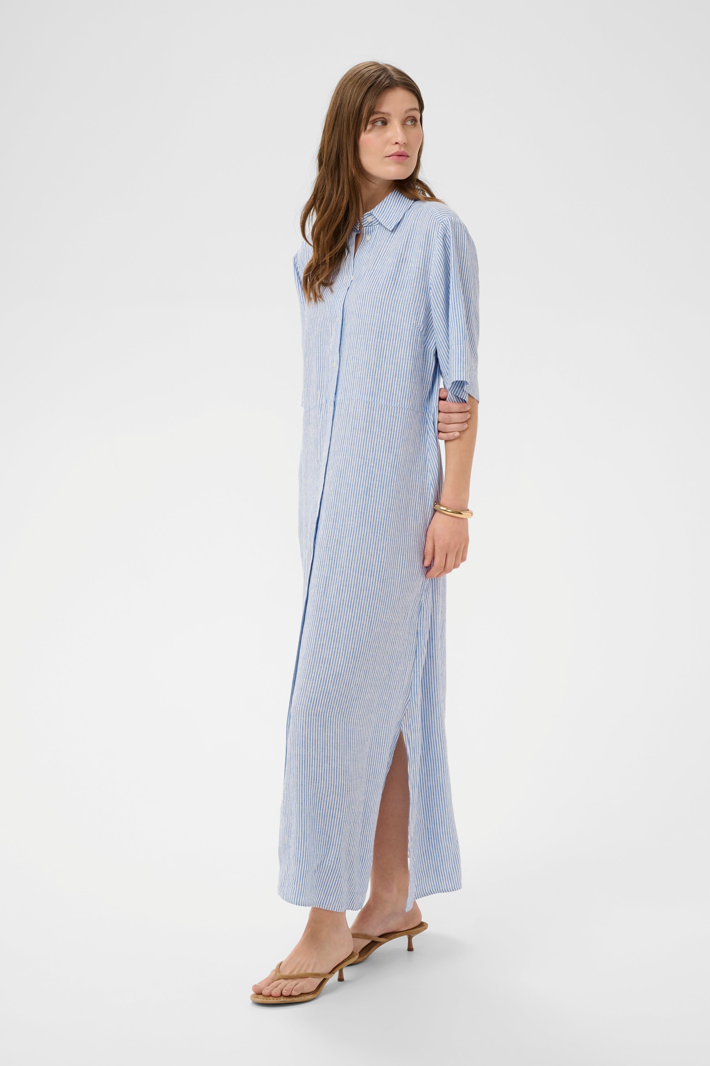 SLAria Kjole LOOKBOOK FRONT 30409139-304702