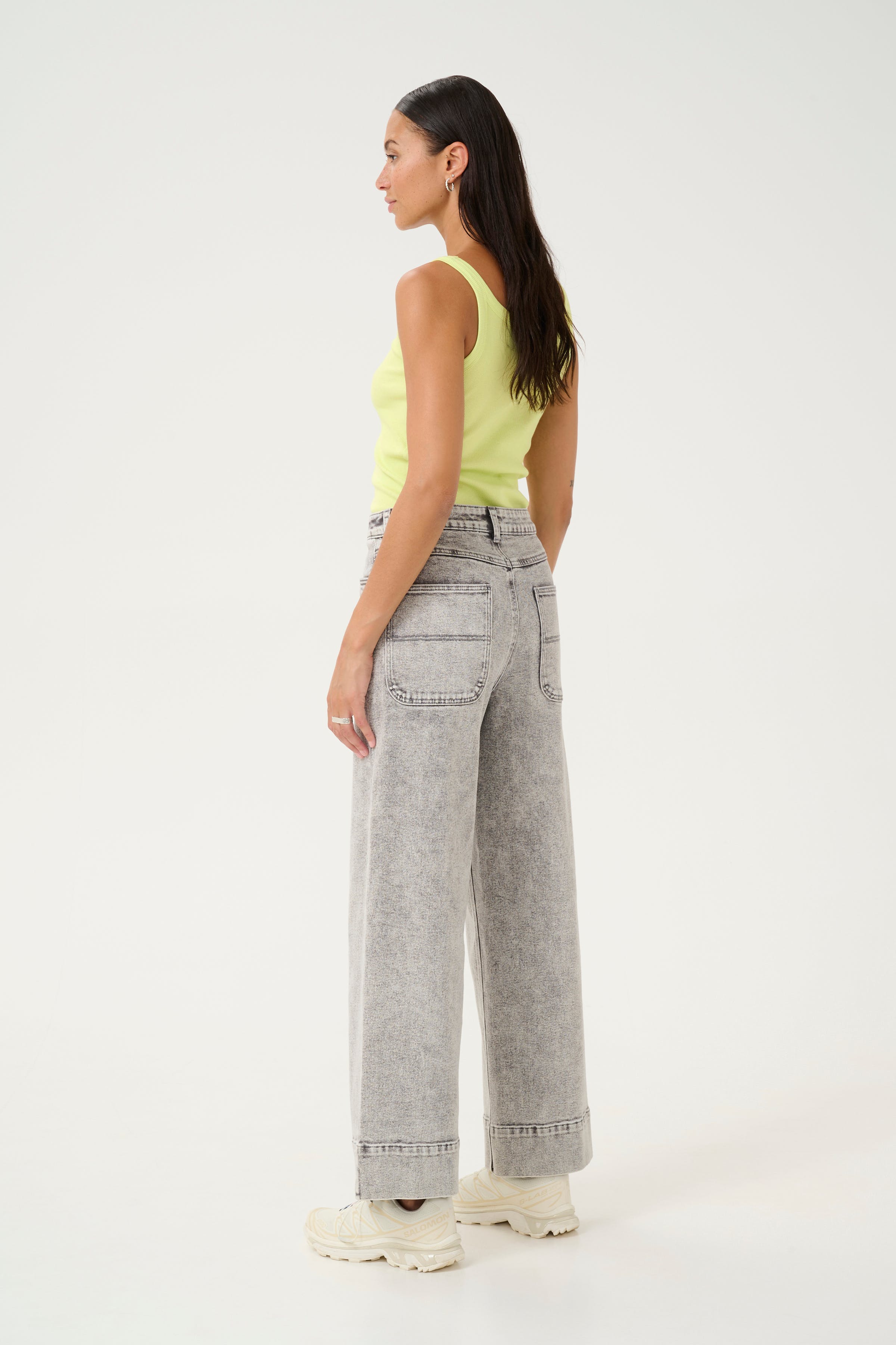 KAcarna Top LOOKBOOK BACK 10507348-130324