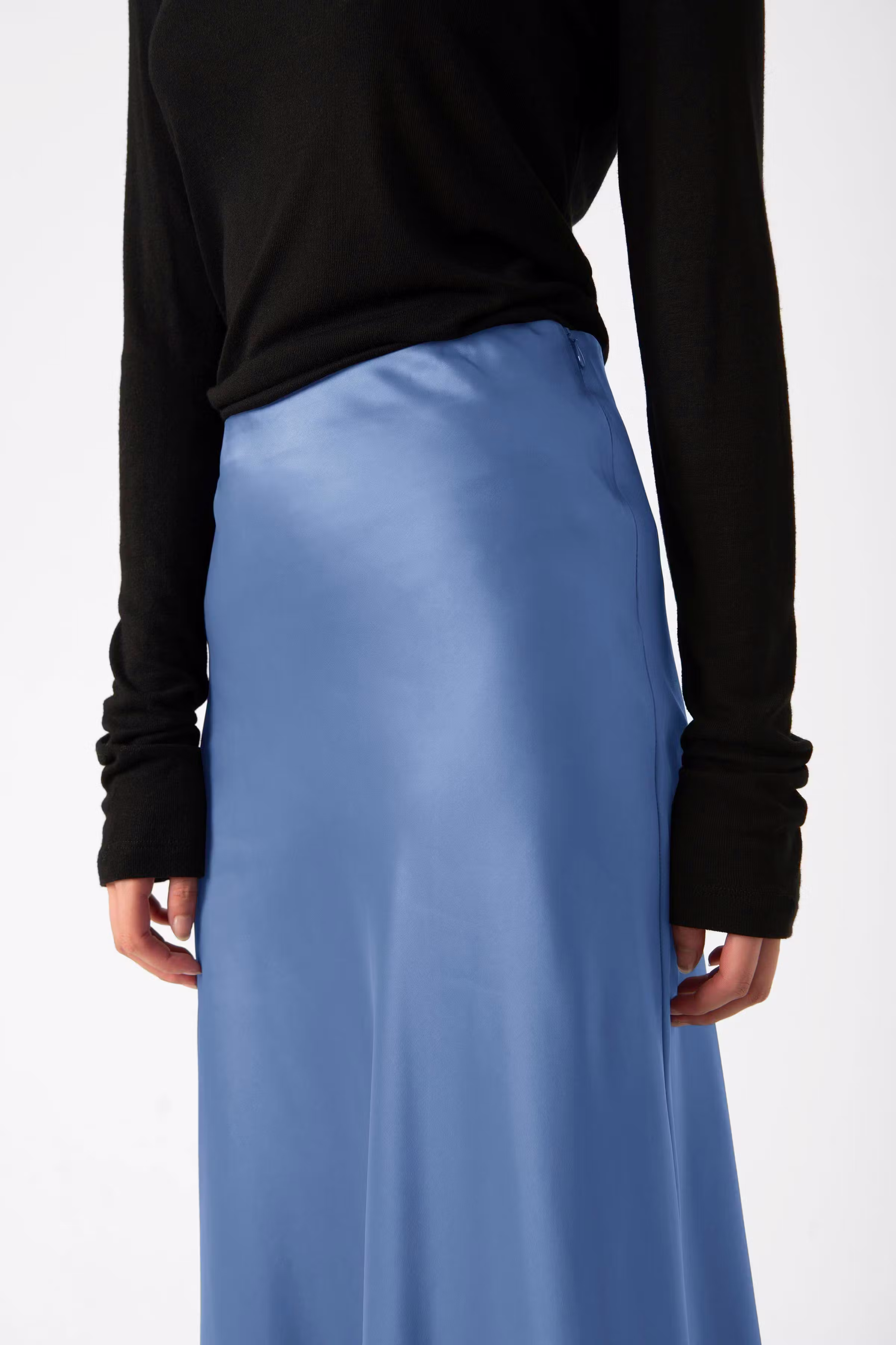 SLAnna Skirt LOOKBOOK DETAIL 30407520-183921