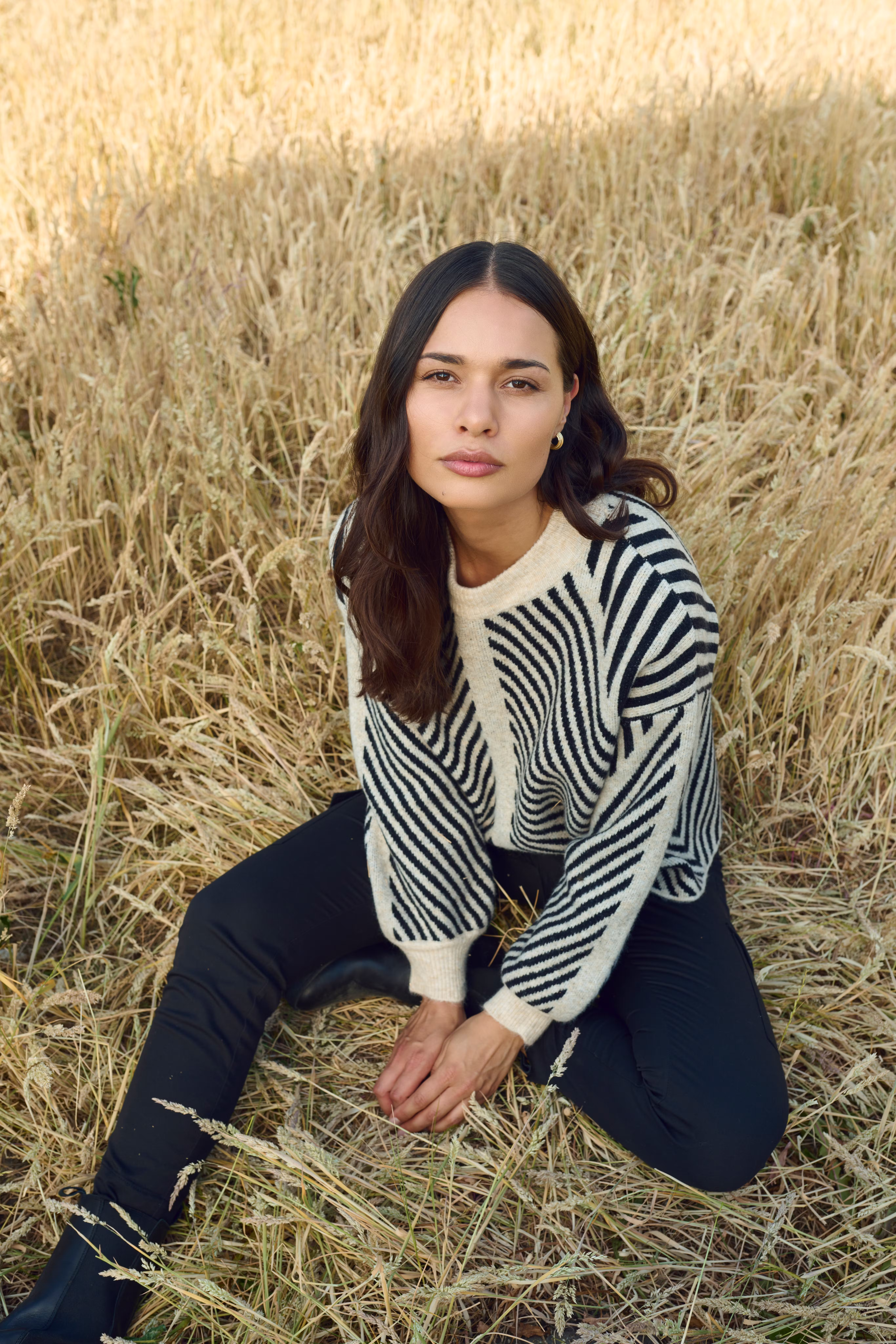 KAvera Pullover LOCATION NONE 10507817-104825