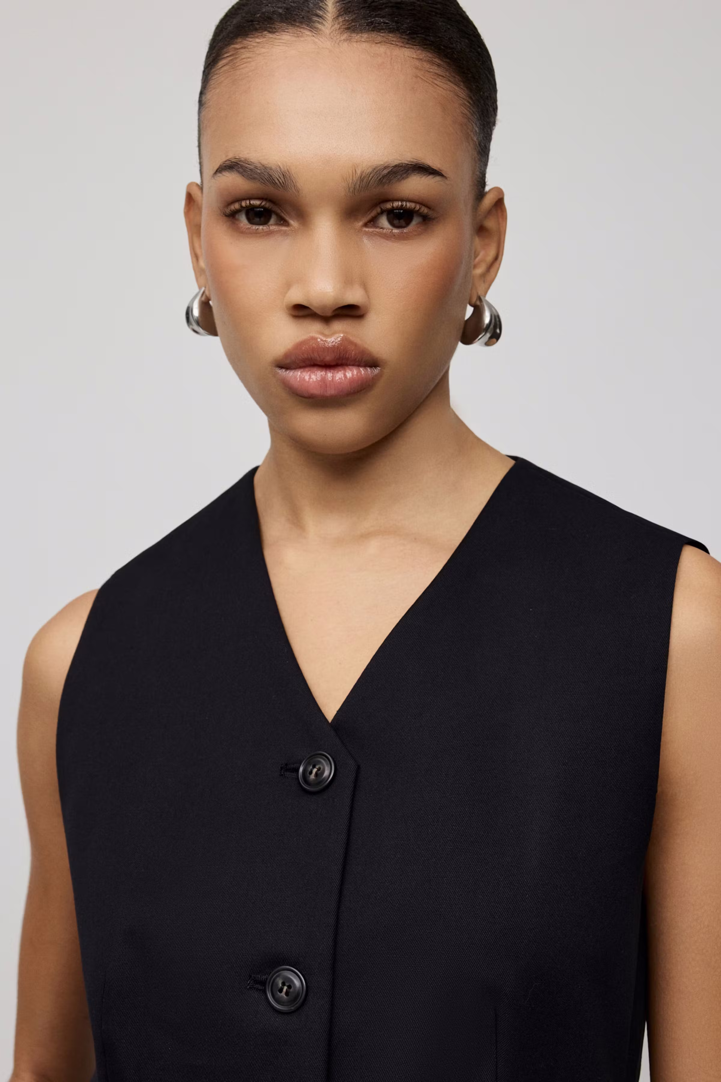 Juniper Vest LOOKBOOK DETAIL 30600697-BL900