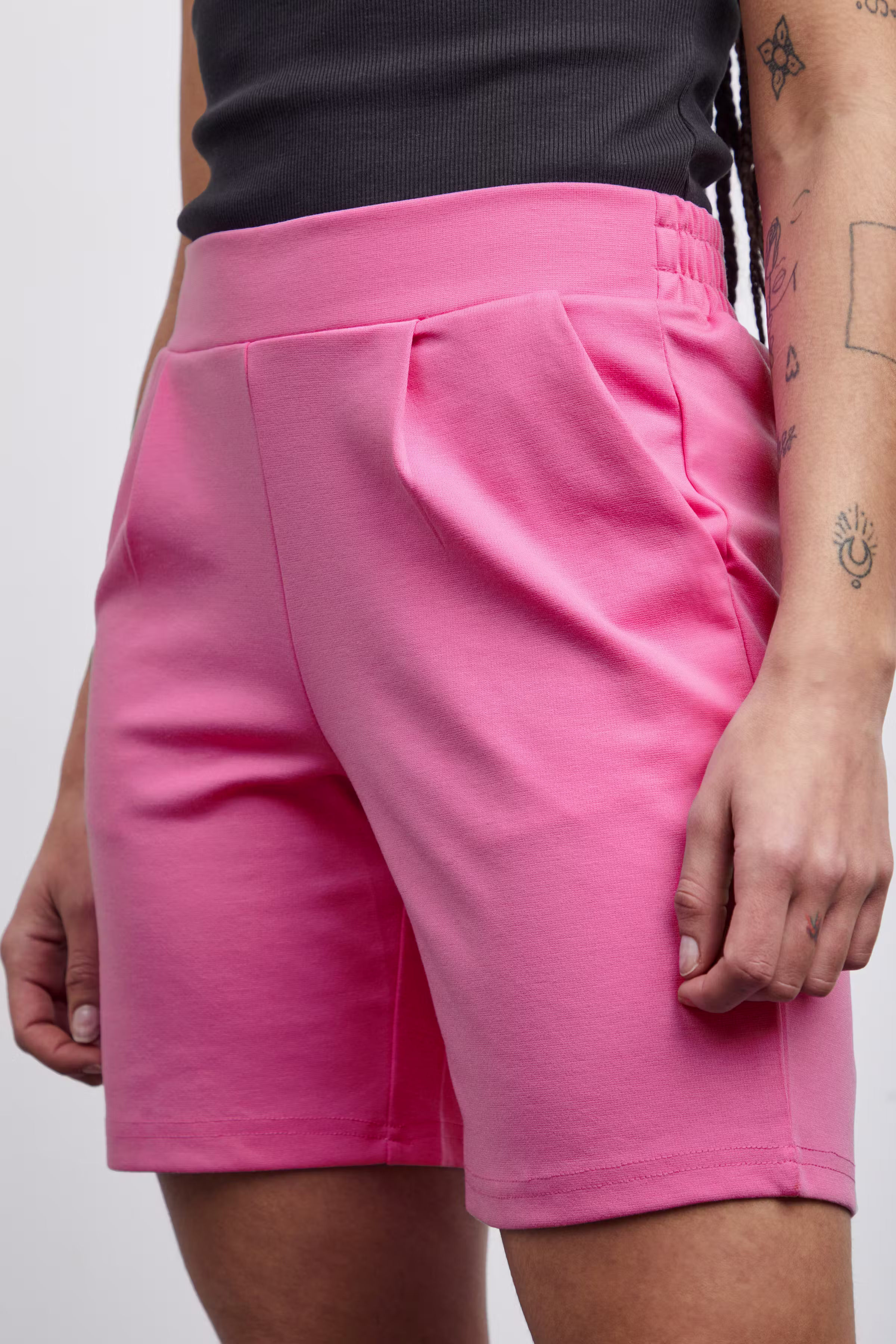 IHKATE Shorts LOOKBOOK DETAIL 20114084-172625