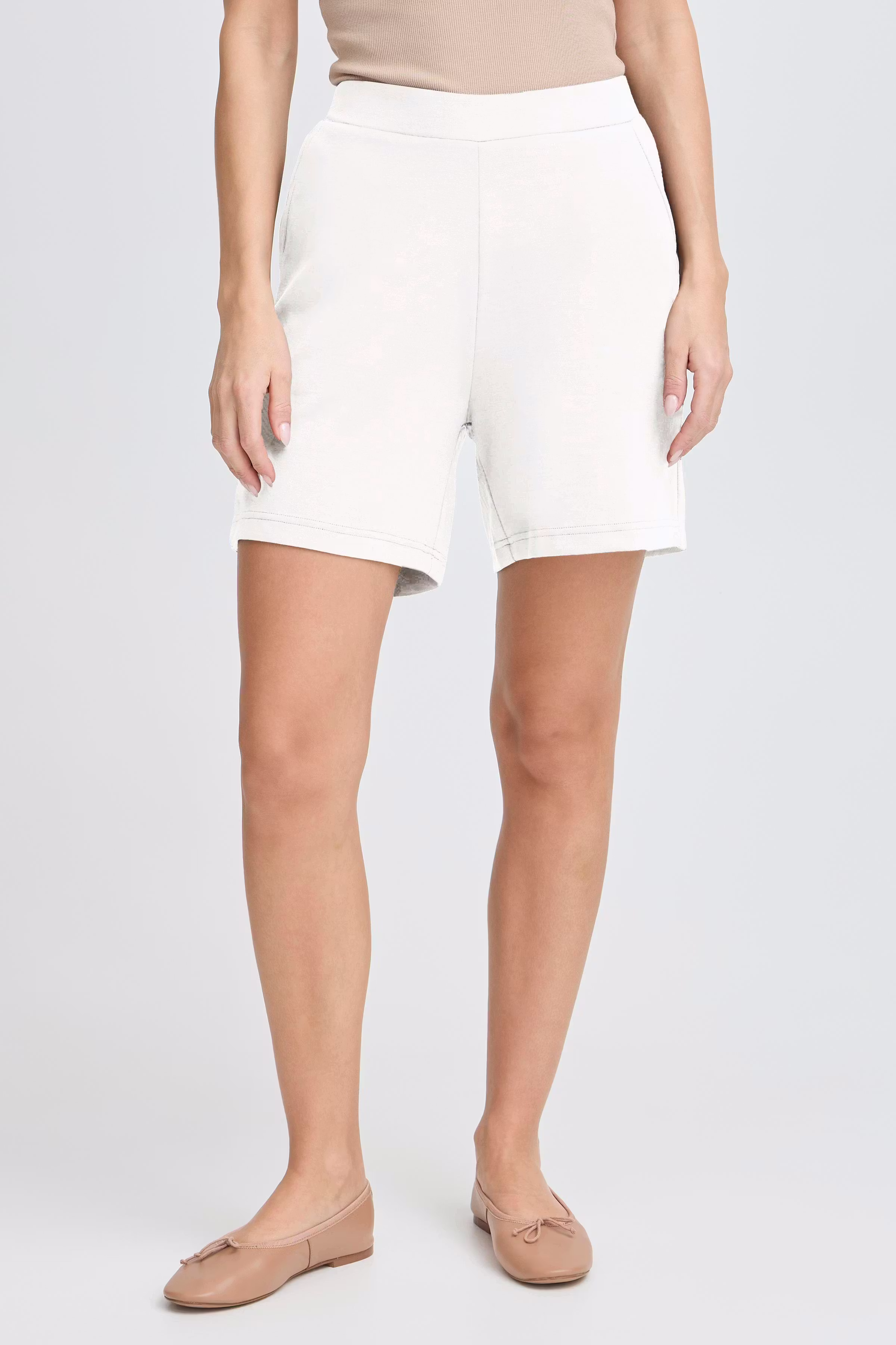 FRAURORA Shorts LOOKBOOK FRONT 20615721-110701