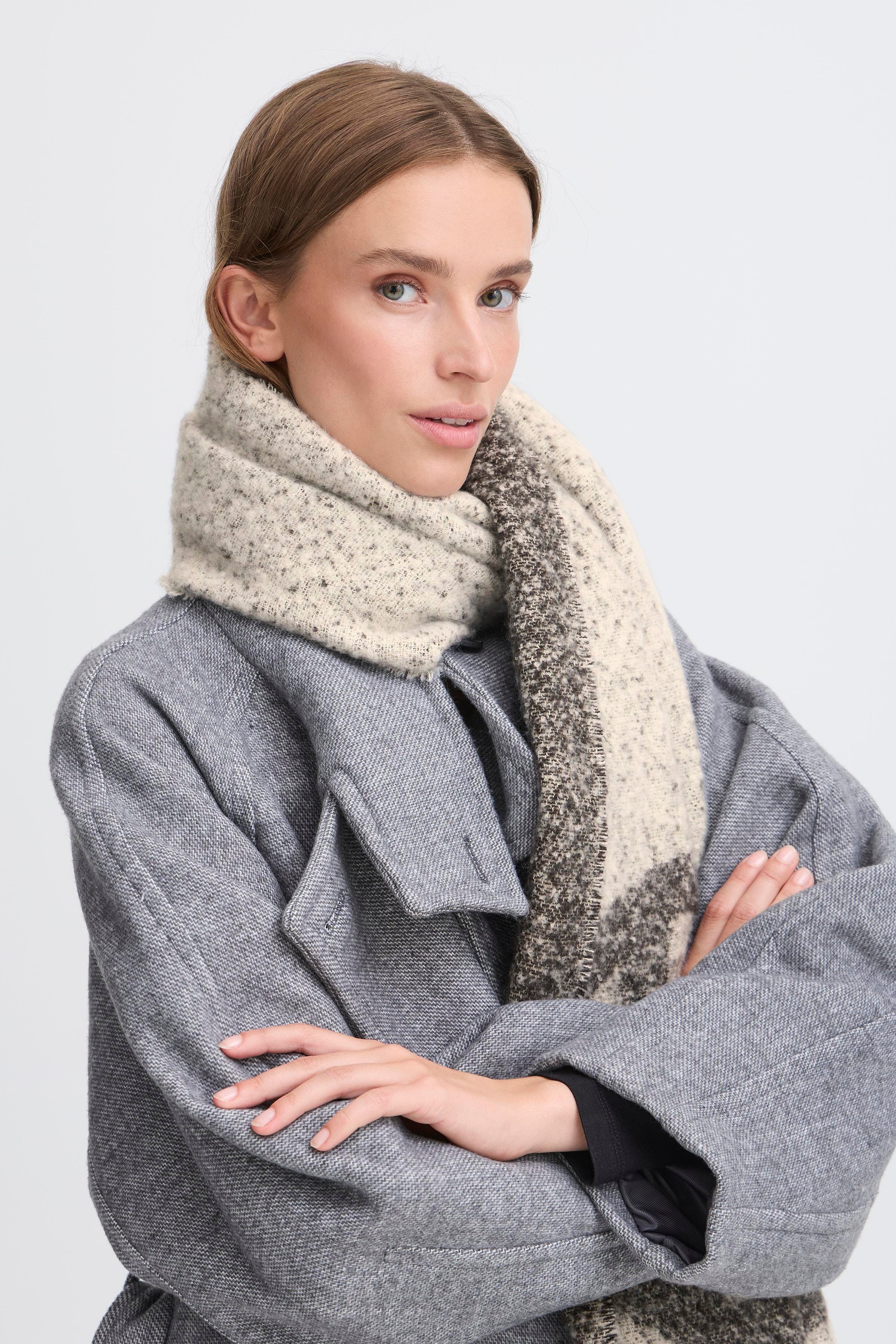 IALEGINA Tuch LOOKBOOK DETAIL 20119807-194008