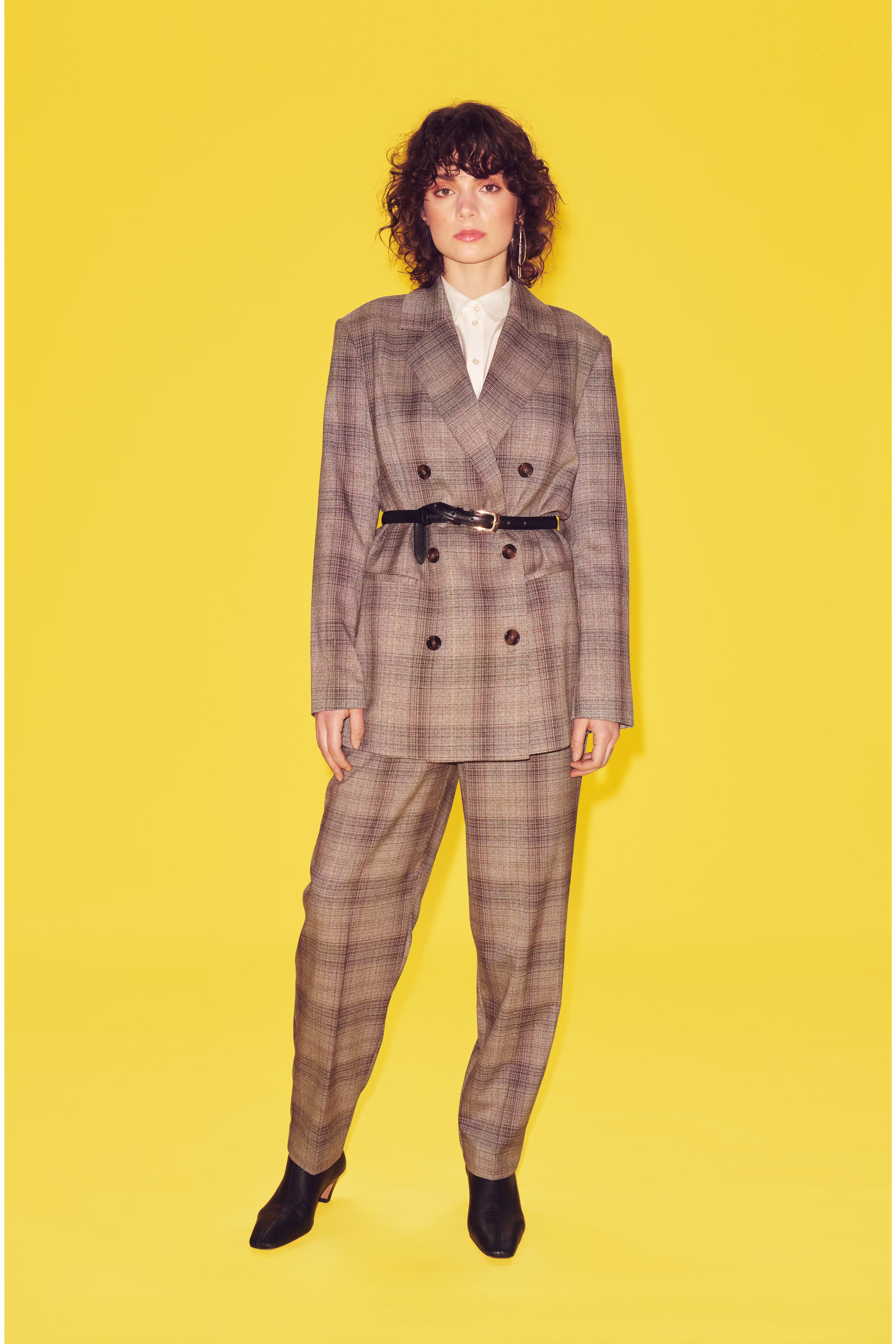 SLStorie Hose LOCATION NONE 30406982-302405