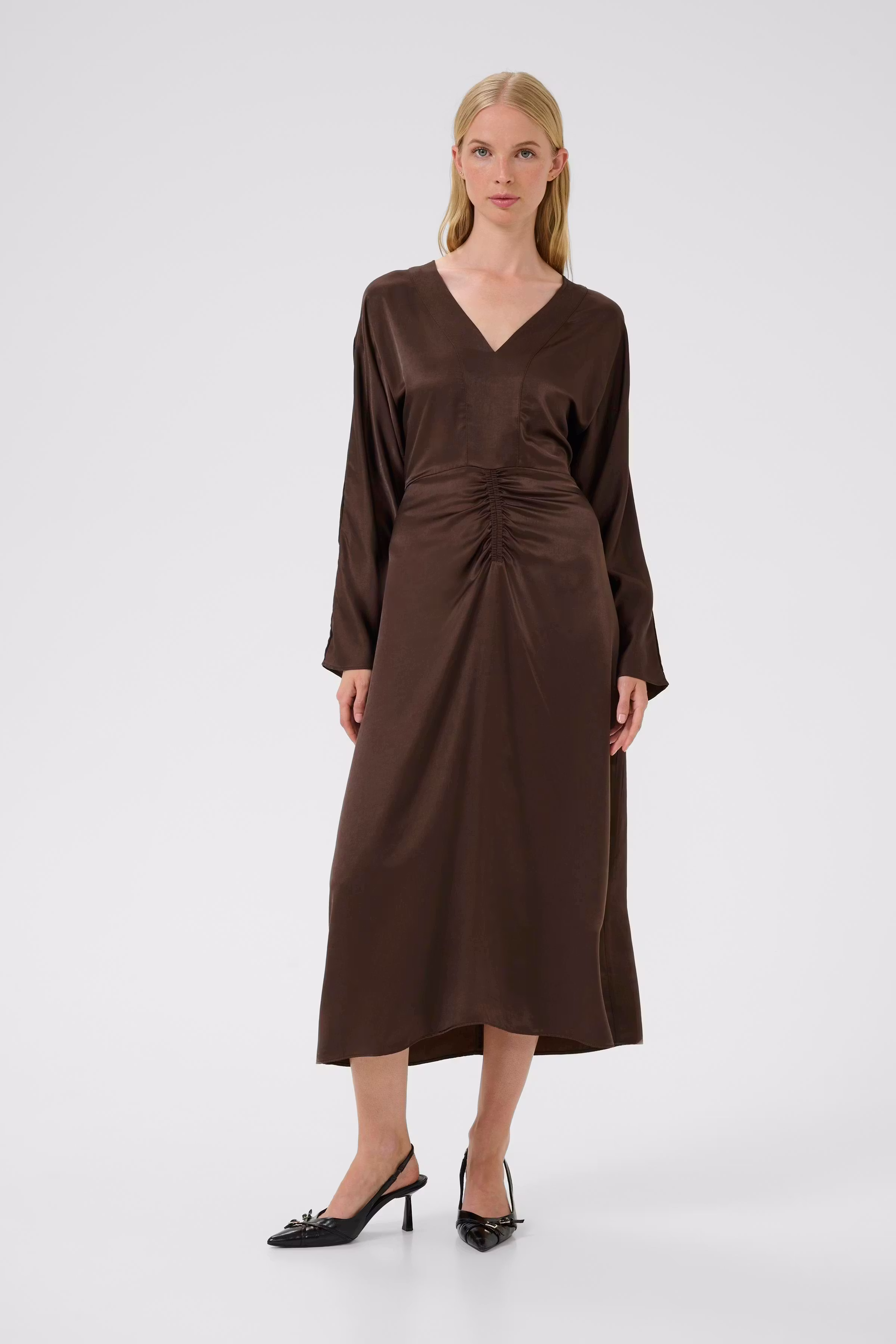 KBBlanca Kjole LOOKBOOK FRONT 10105634-191015