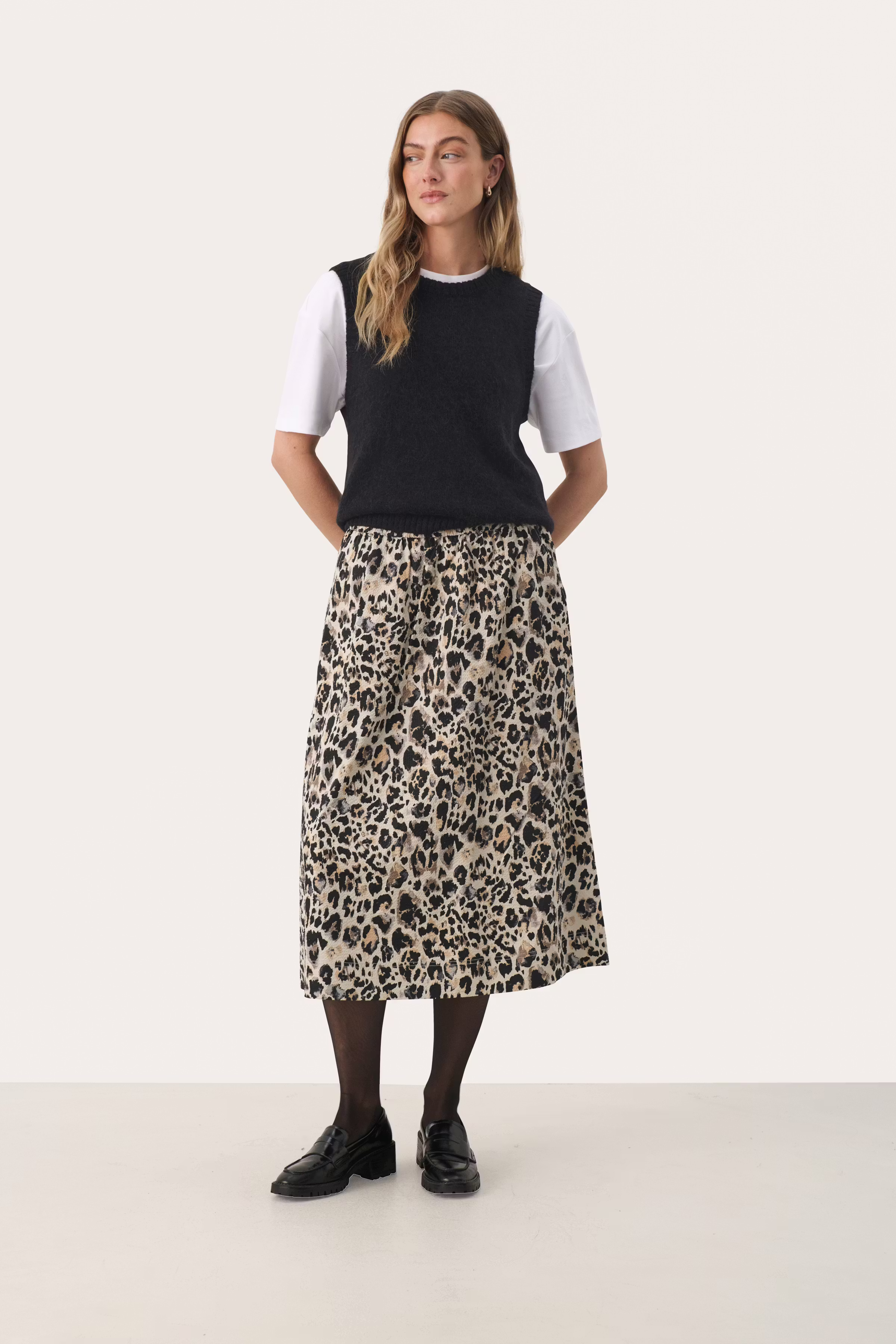 EmmelinePW Rok LOOKBOOK FRONT 30309594-301773