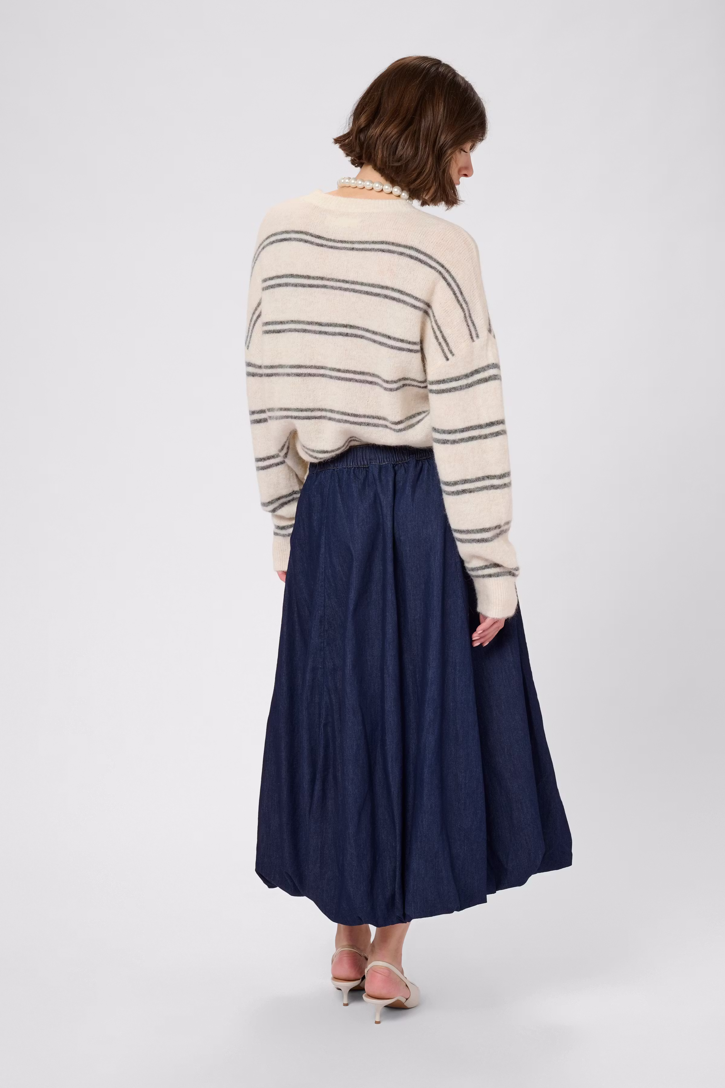 CUhilka Skirt LOOKBOOK BACK 50112260-500119