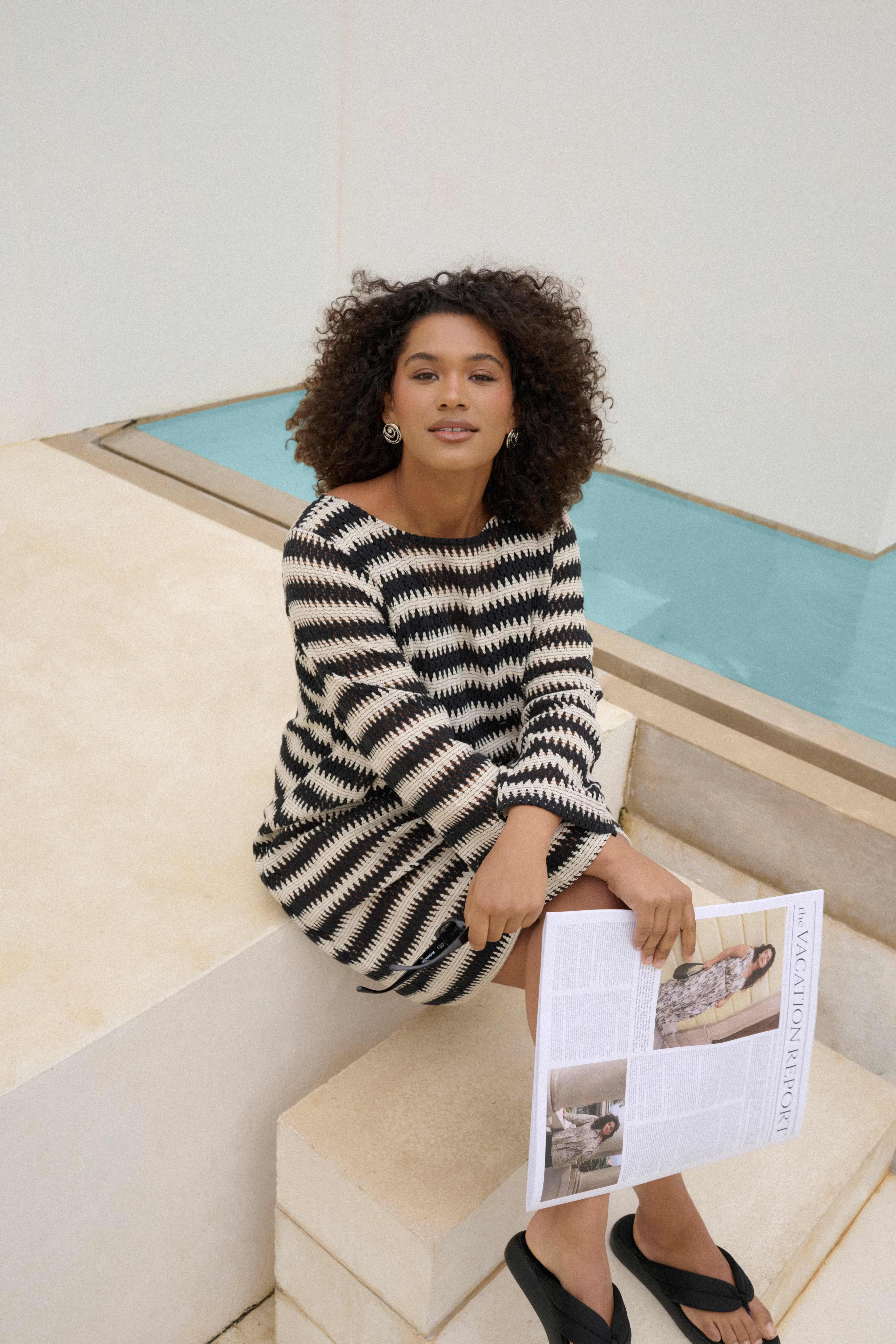 KCmolina Robe LOCATION NONE 10583190-107418