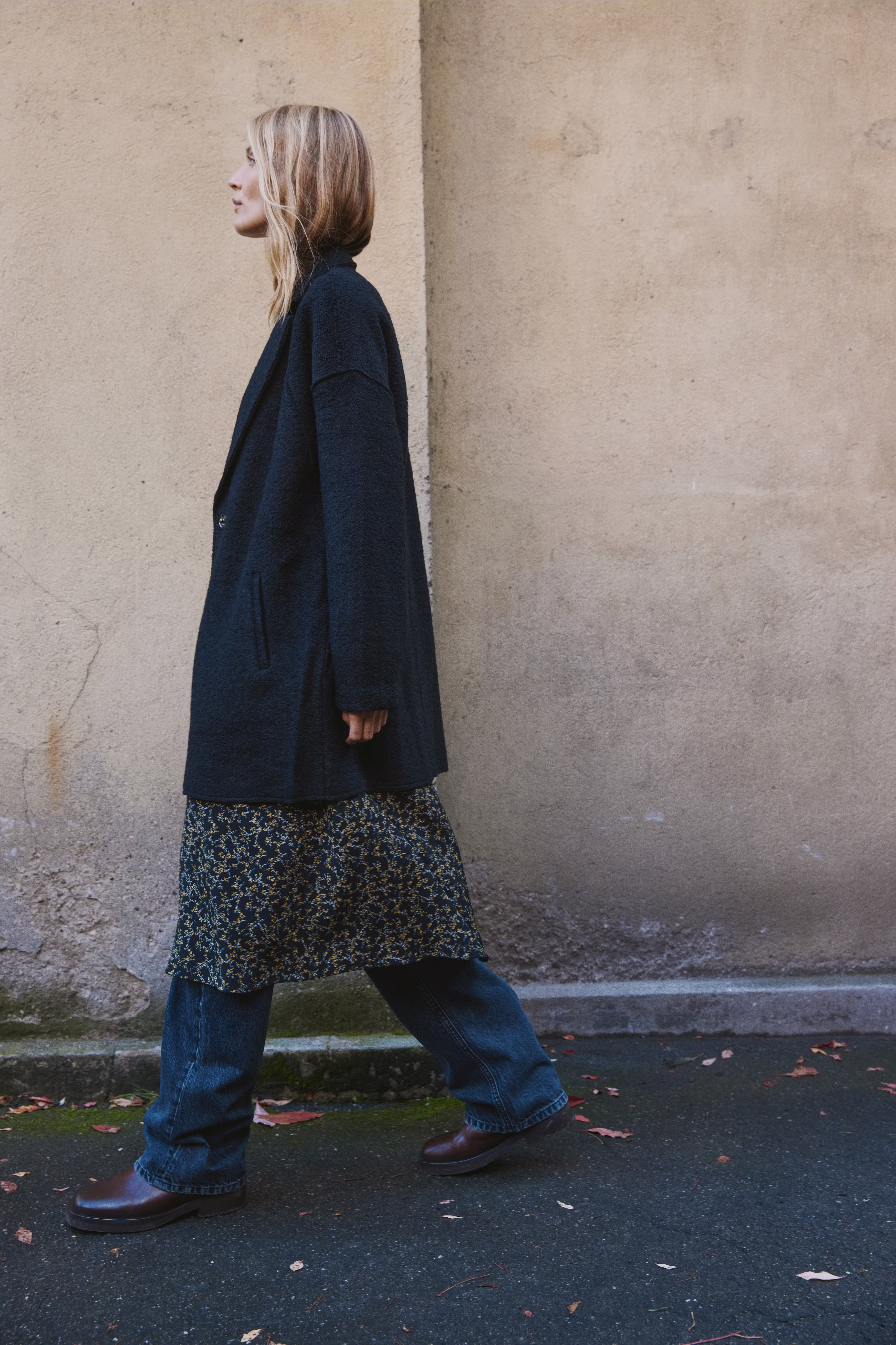 PZLULA Mantel LOCATION NONE 50209165-193911