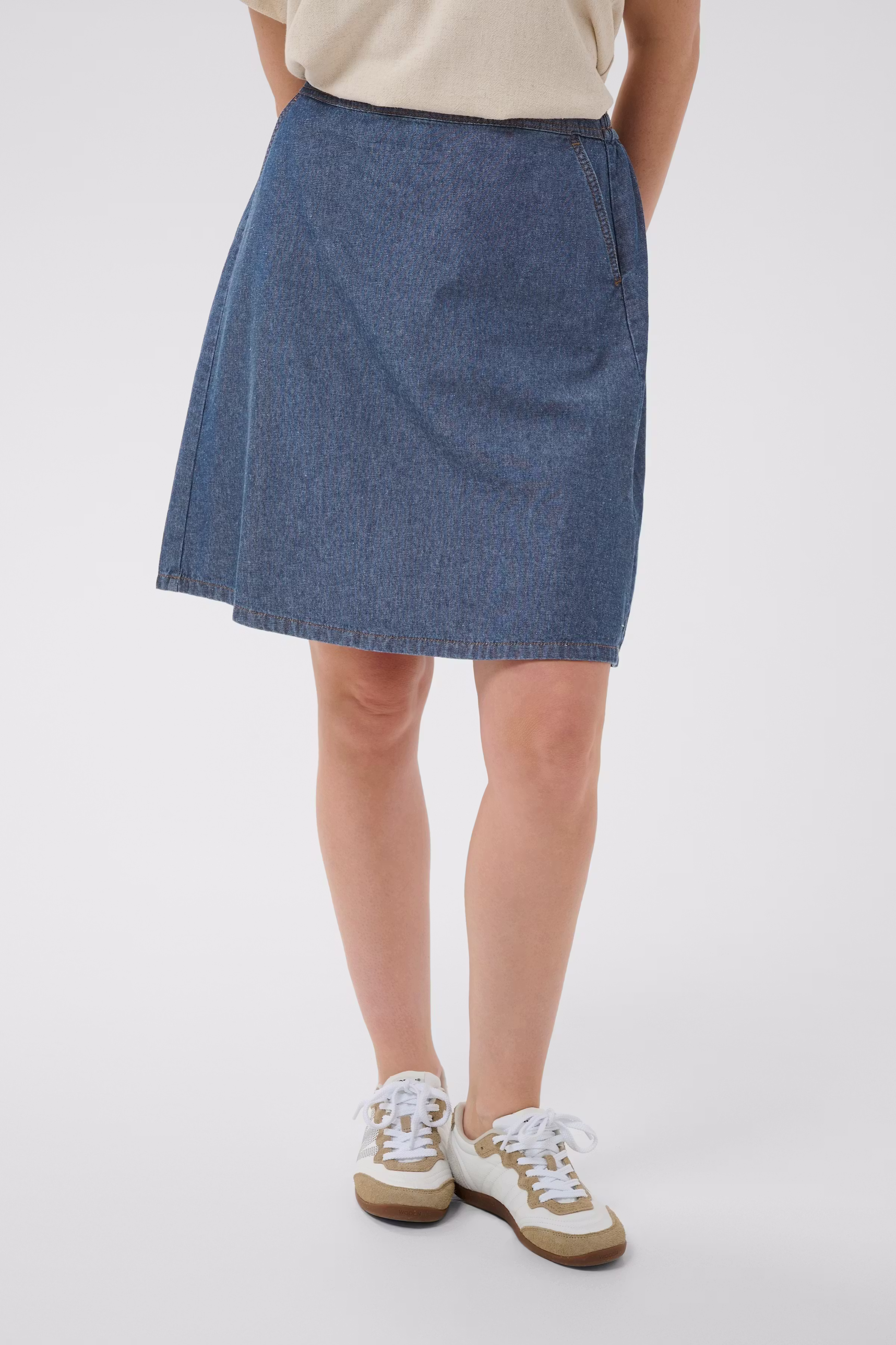 BPally Rock LOOKBOOK FRONT 40200128-102272