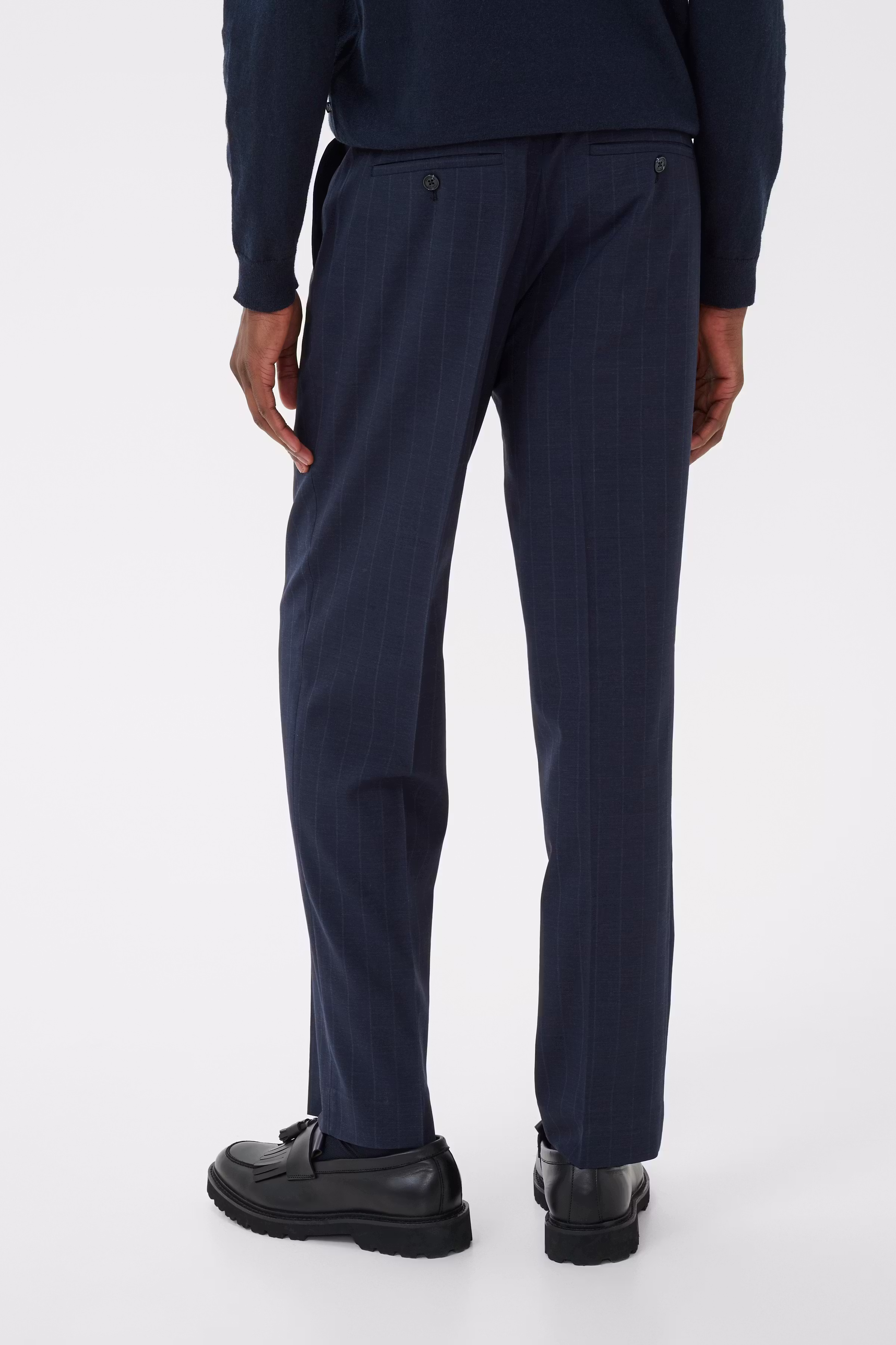 MAwesley Byxor LOOKBOOK BACK 30209165-194011