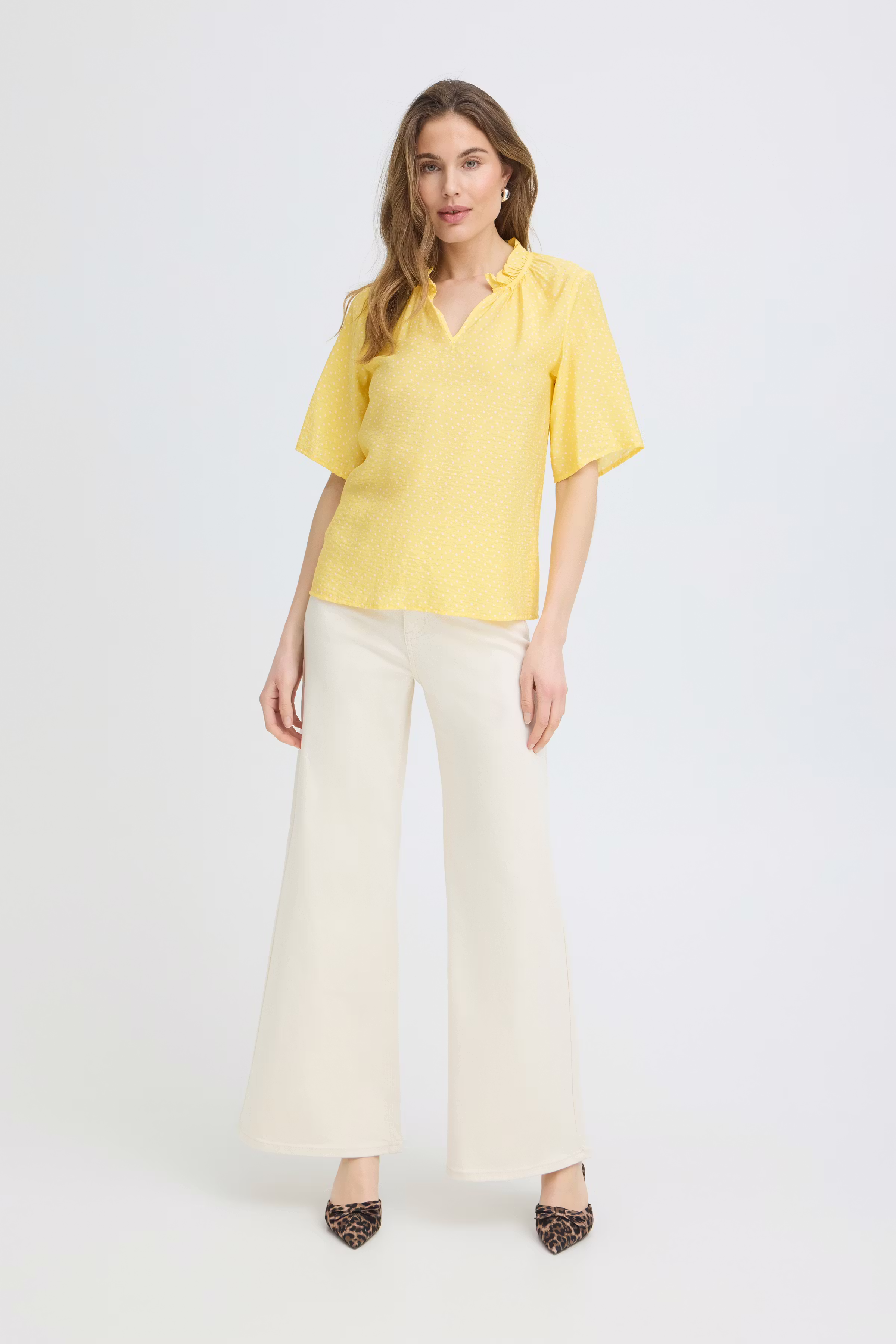 PZCELLY Bluse LOOKBOOK FRONT 50210541-130822