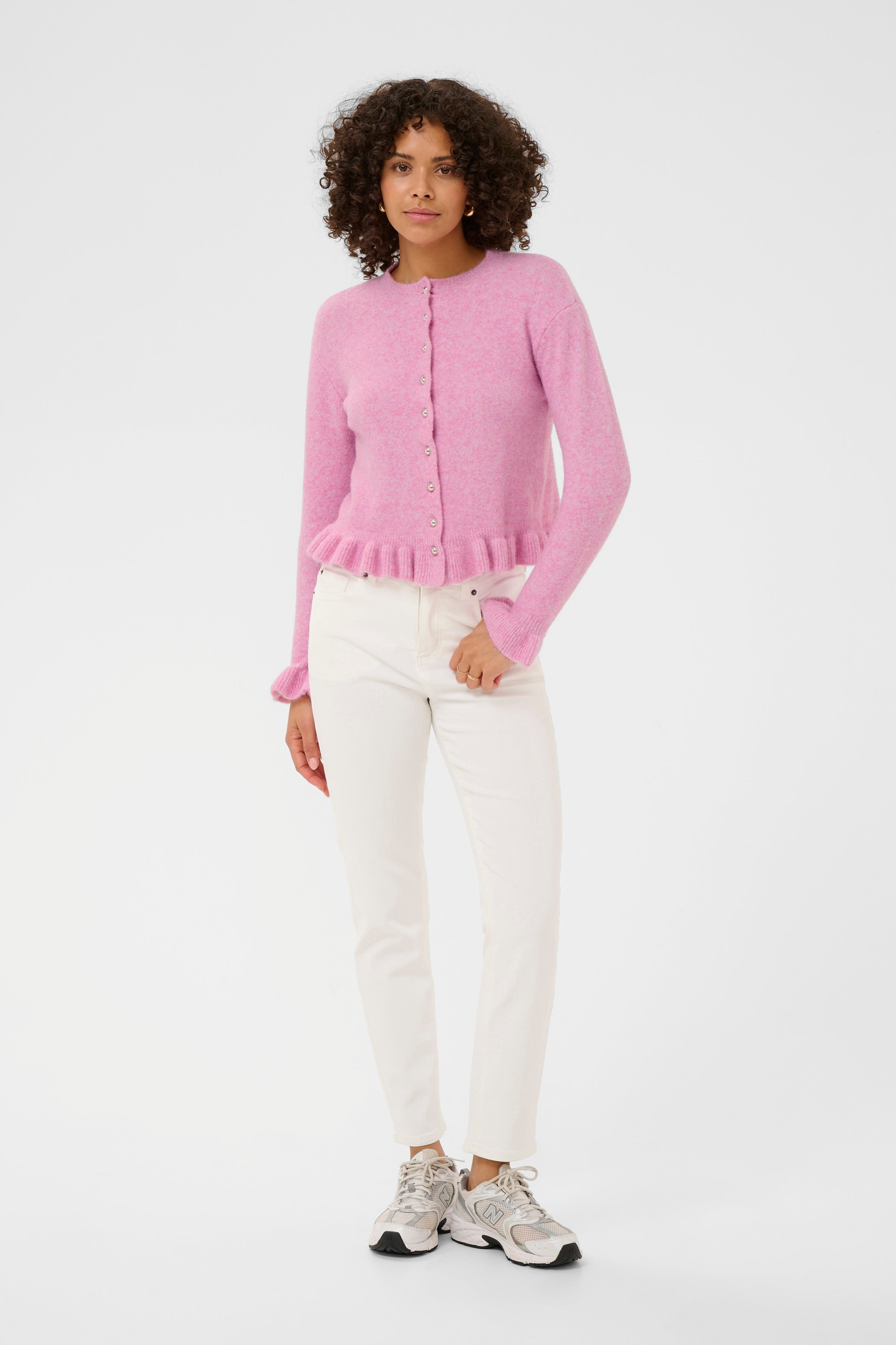KAemilie Cardigan LOOKBOOK FRONT 10511441-1522181
