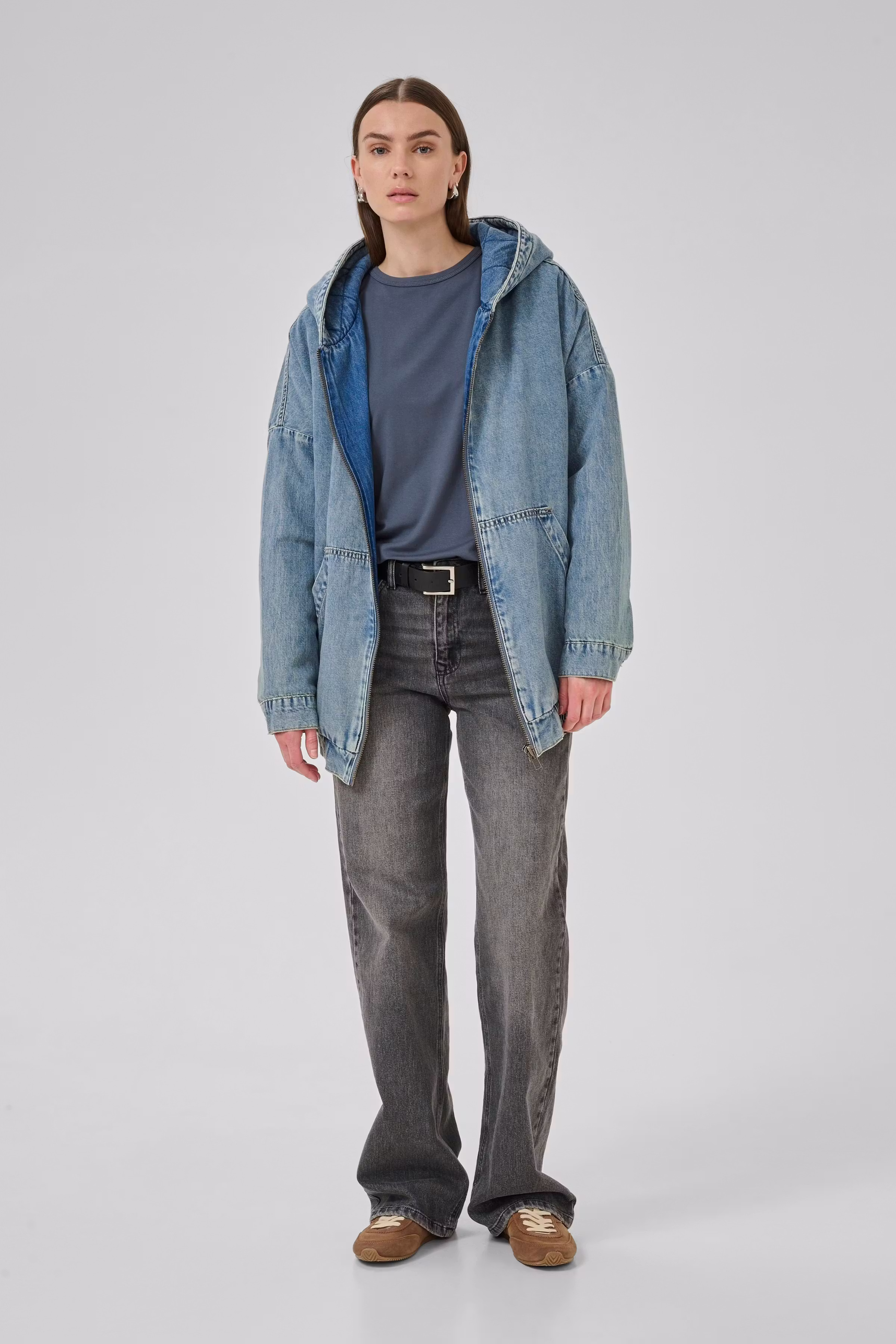 OzzieMW Outerwear LOOKBOOK FRONT 10705320-100056