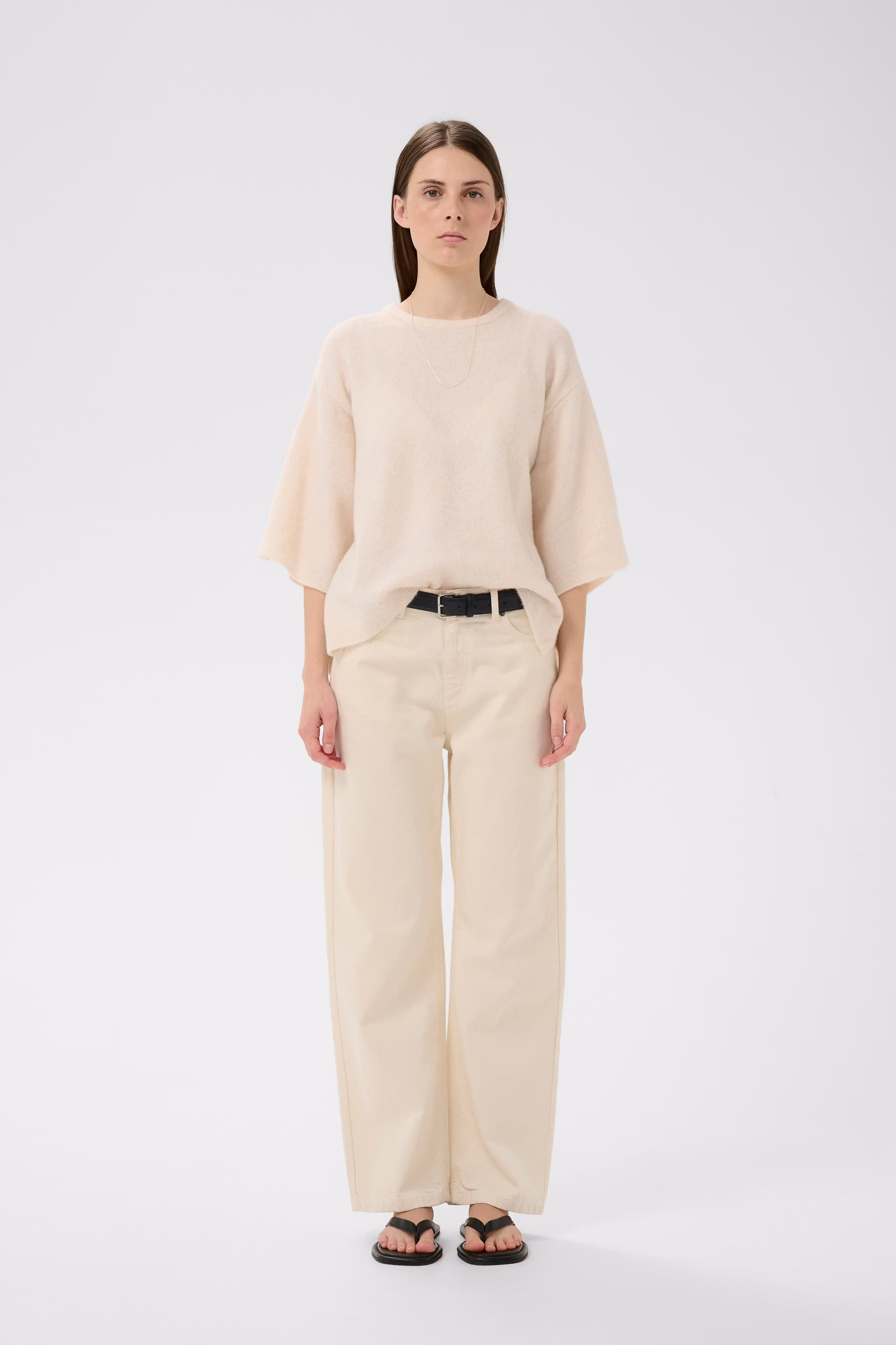 GUNIIW TEE Pullover LOOKBOOK FRONT 30112412-1107011