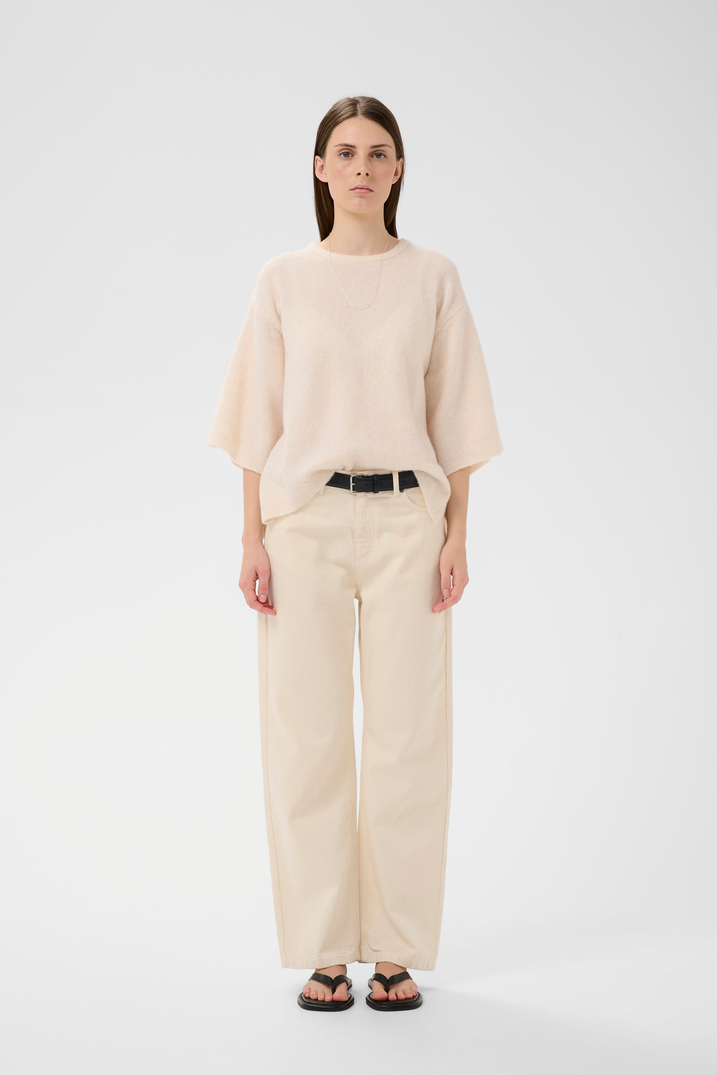 GUNIIW TEE Pullover LOOKBOOK FRONT 30112412-1107011