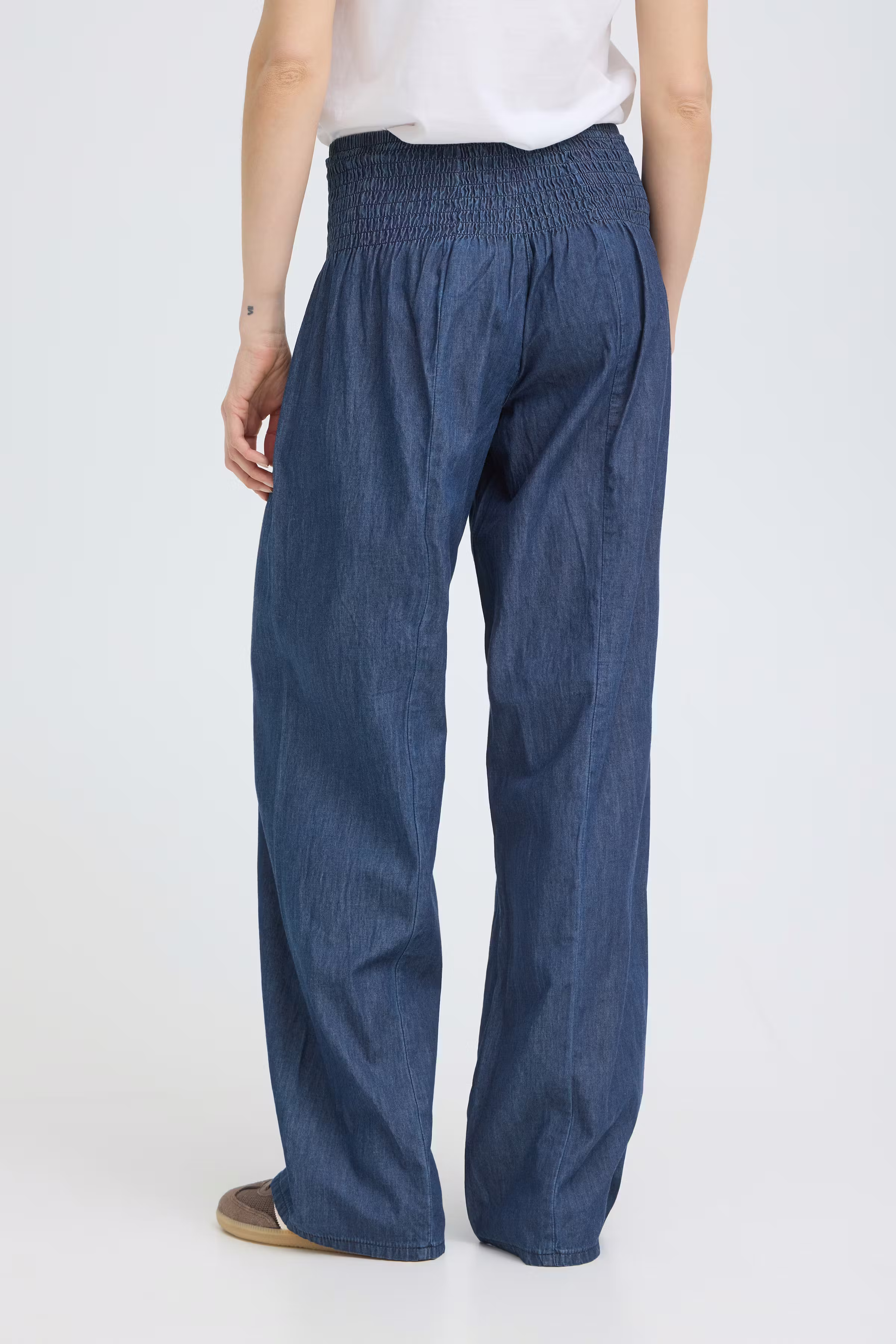 PZJILL Straight Bukser LOOKBOOK BACK 50209228-200002