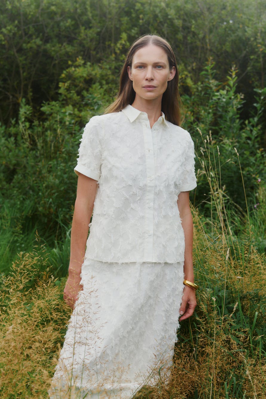 FionaIW Top LOCATION NONE 30110412-110701