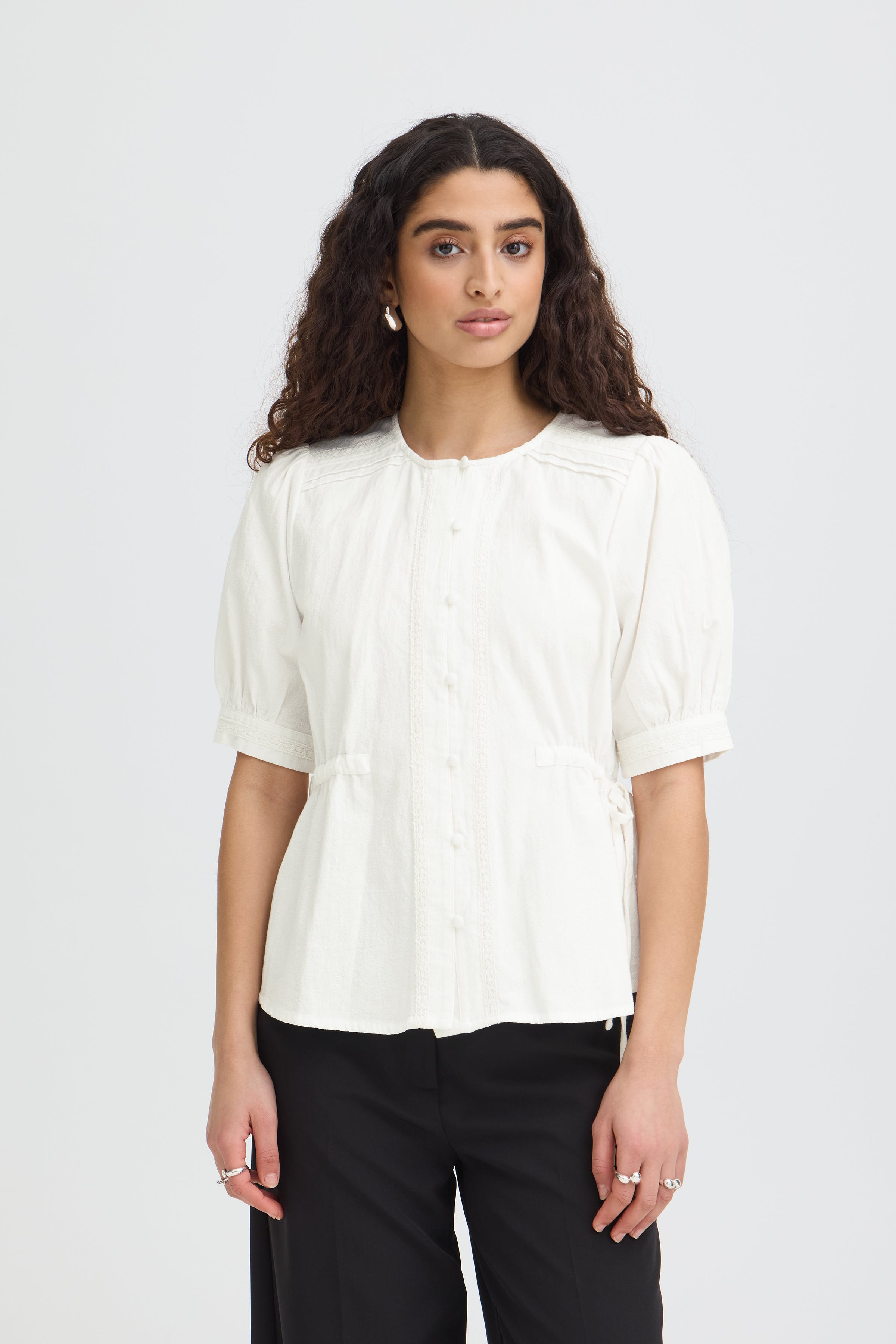 IHGUNDA Skjorte LOOKBOOK FRONT 20125452-114201