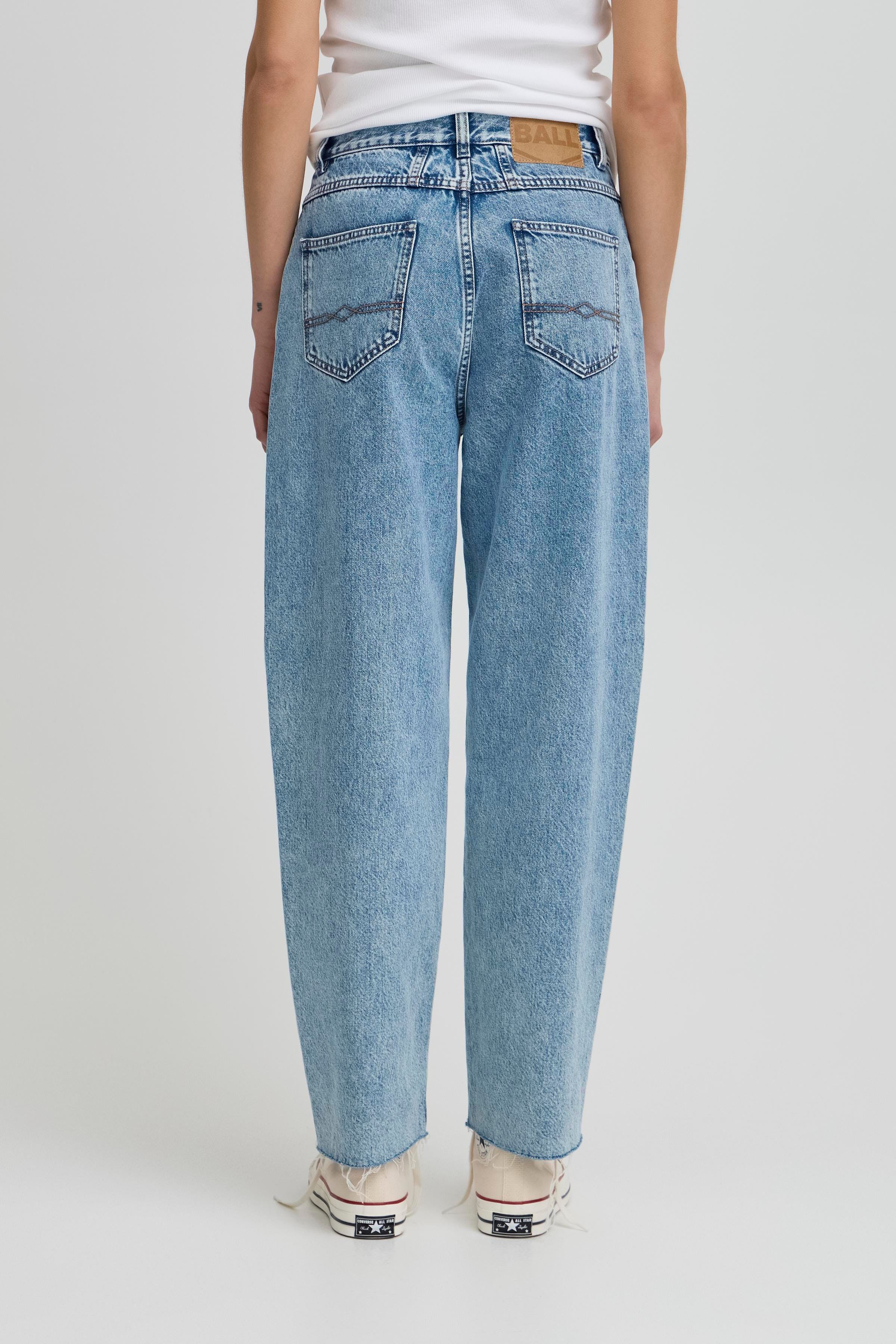 BACAMMEO Cropped Jeans LOOKBOOK BACK 50405084-204028