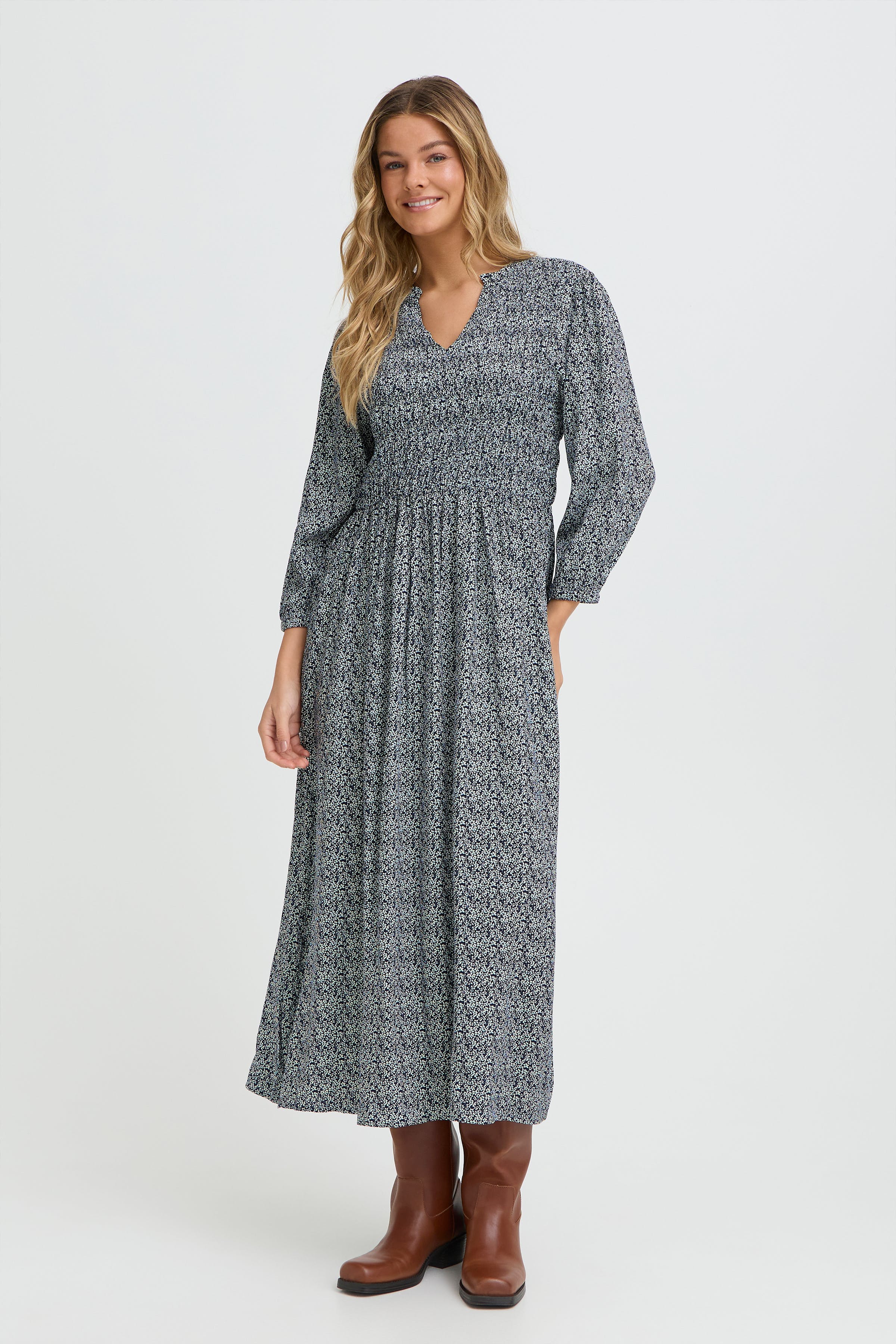 FRFLOWY Klänning LOOKBOOK FRONT 20617393-900004549